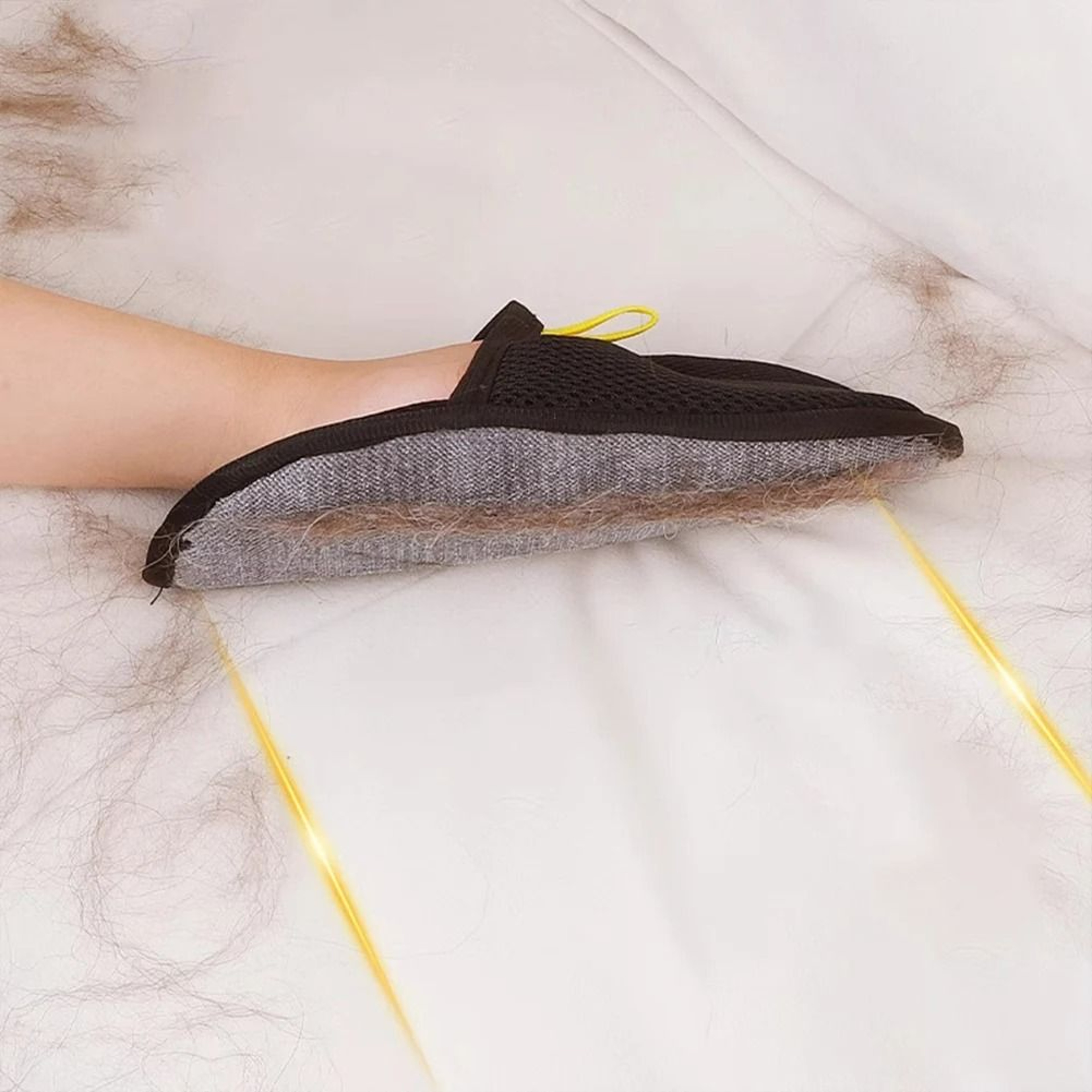 Elite Silicone DeShedding  Massage Gloves 1