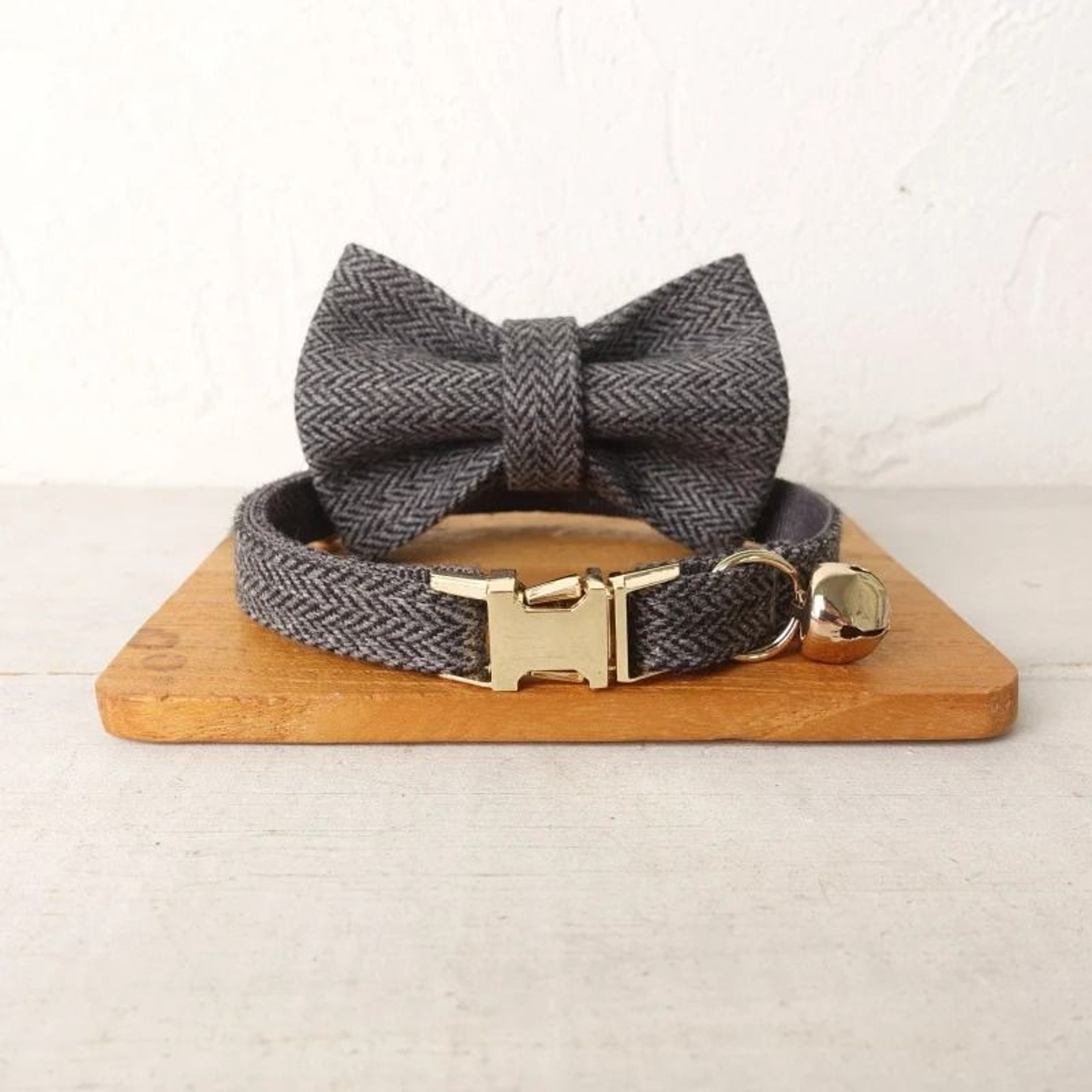 Personalized Bowtie Cat Collar  Custom Engraved Nameplate Safety Necklace With Bell For Kittens  Sm 13