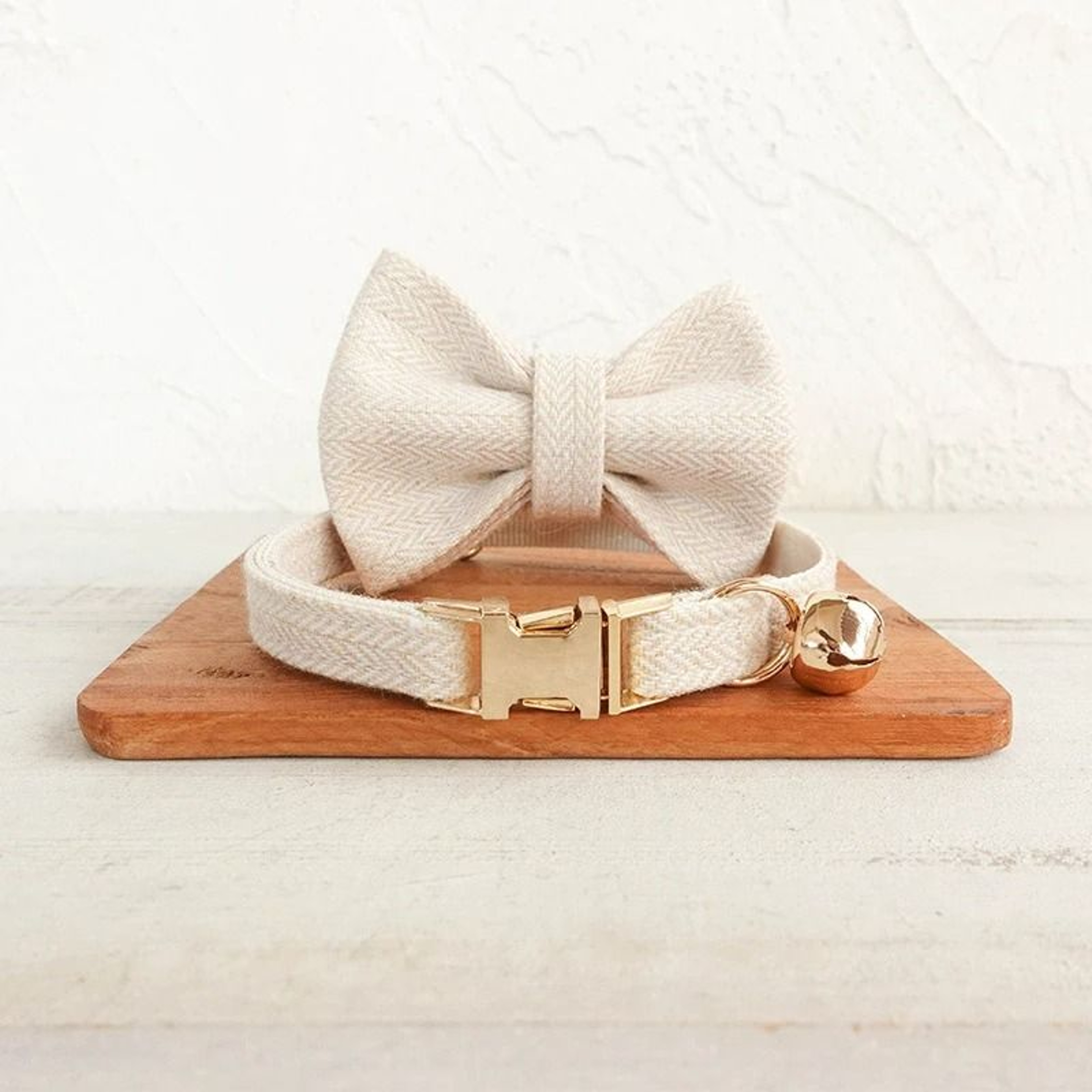 Personalized Bowtie Cat Collar  Custom Engraved Nameplate Safety Necklace With Bell For Kittens  Sm 16
