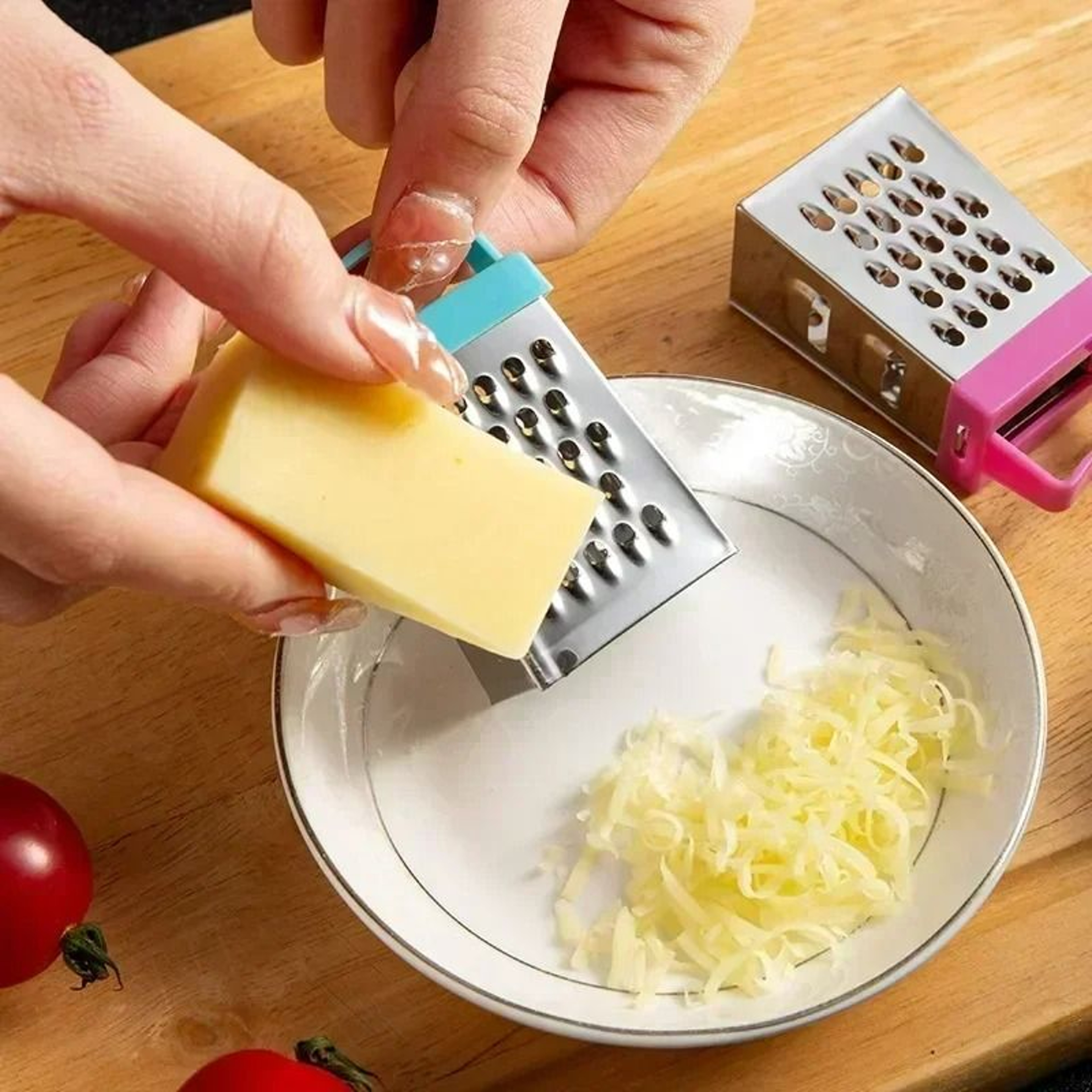 Mini FourSided Stainless Steel Kitchen Grater And Slicer 1