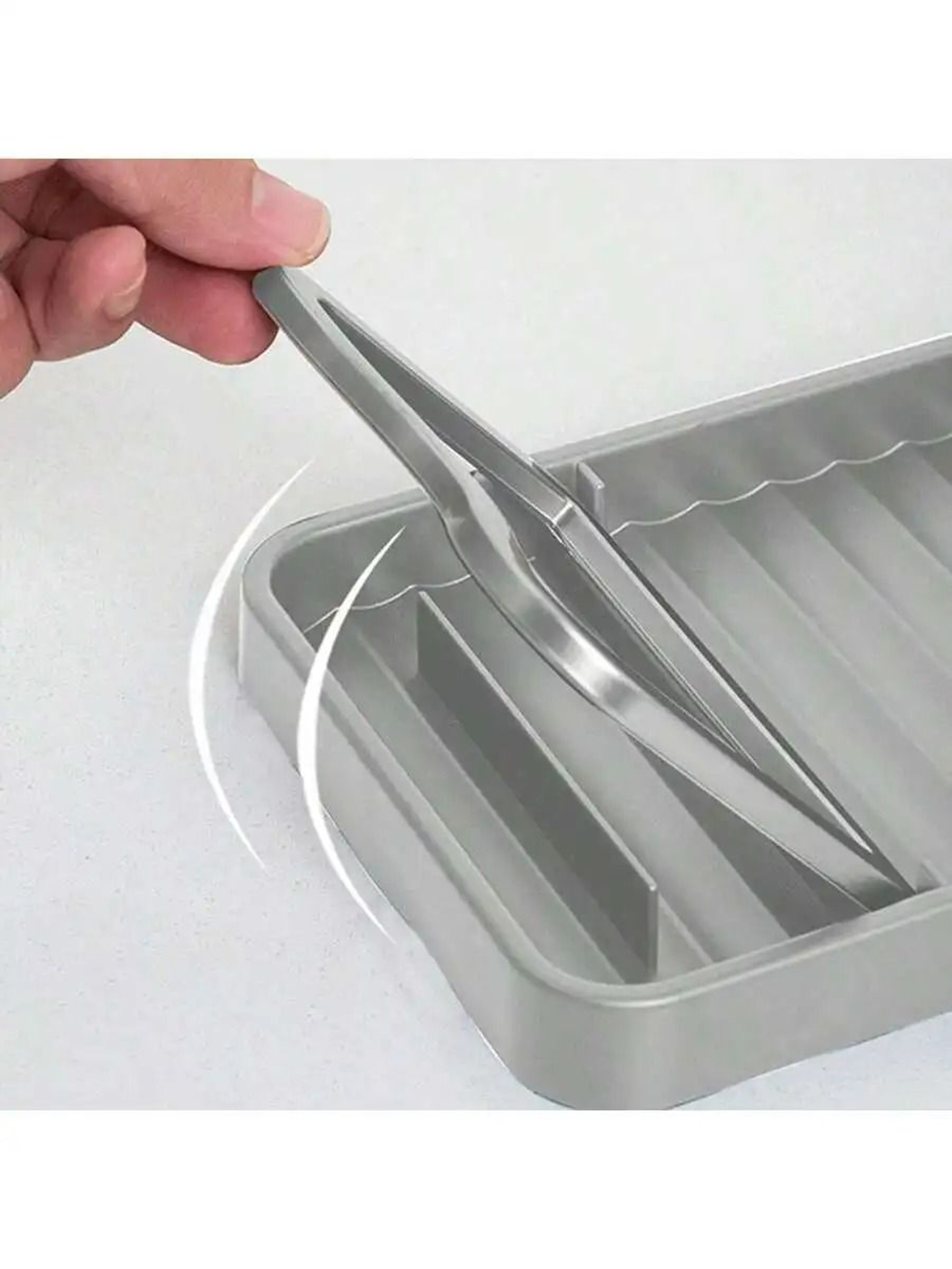 Multifunctional Countertop Cooking Utensil Holder 1