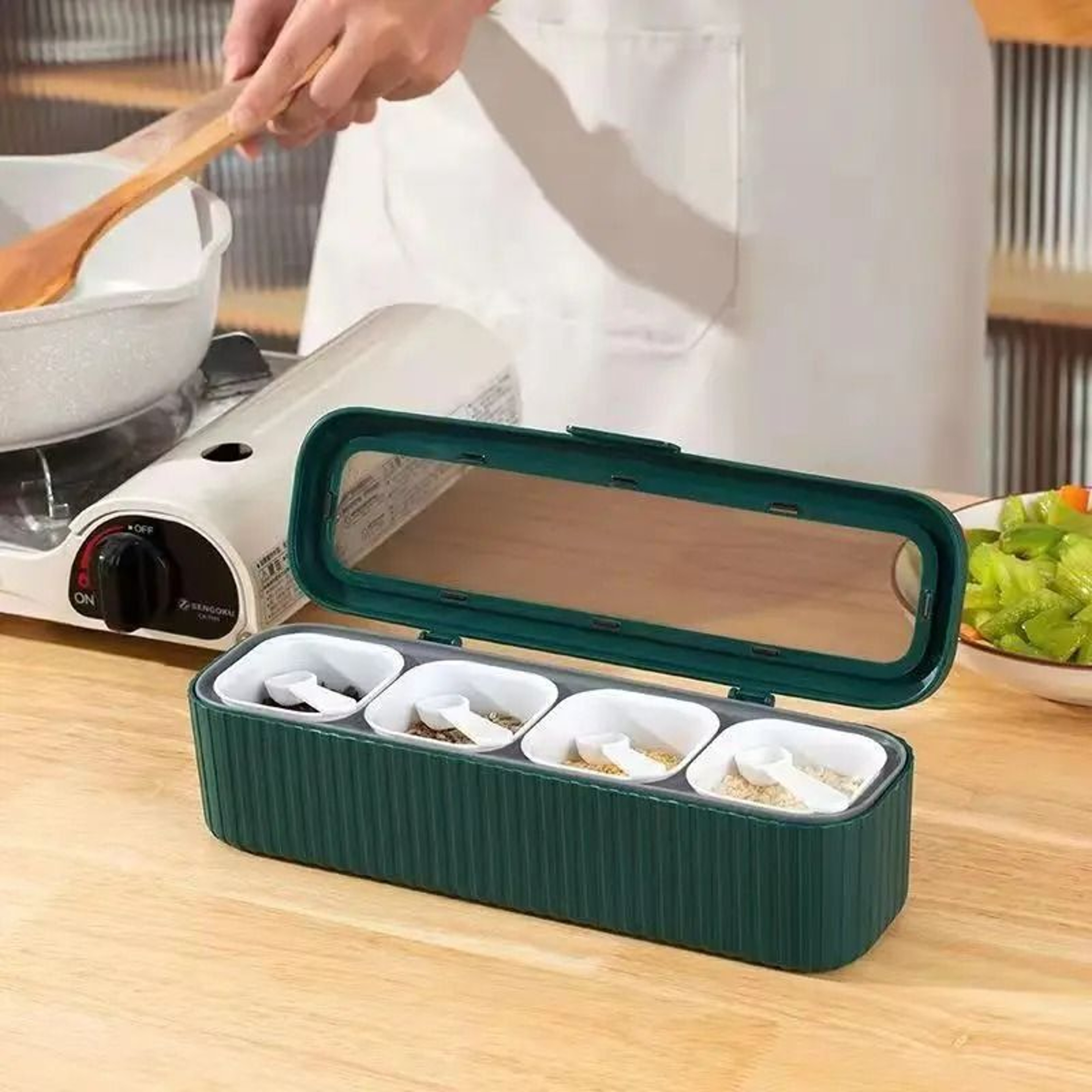 Crystal Seasoning Box Set With Serving Spoons 2