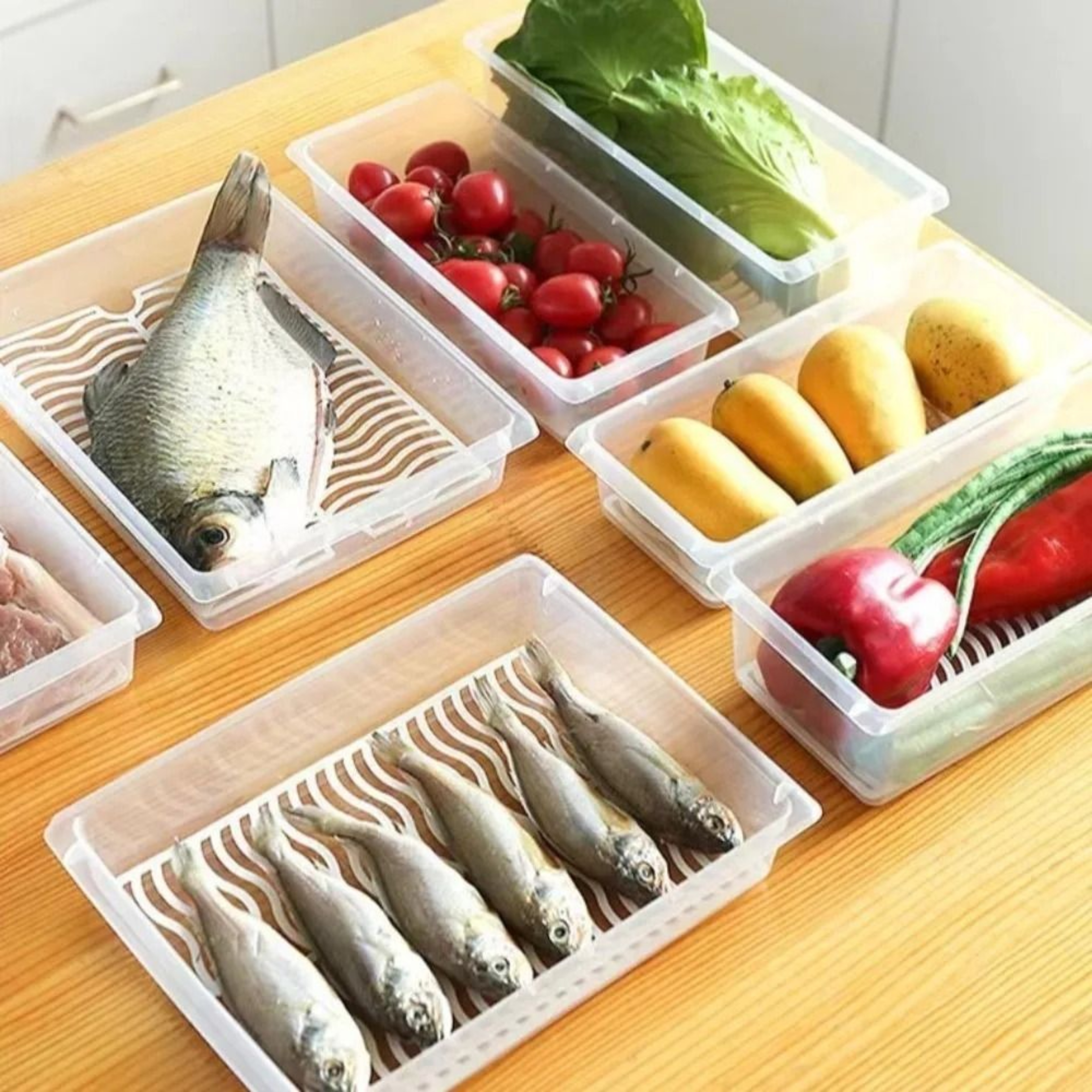 Transparent Refrigerator Food Storage Box With Removable Drain Tray 2