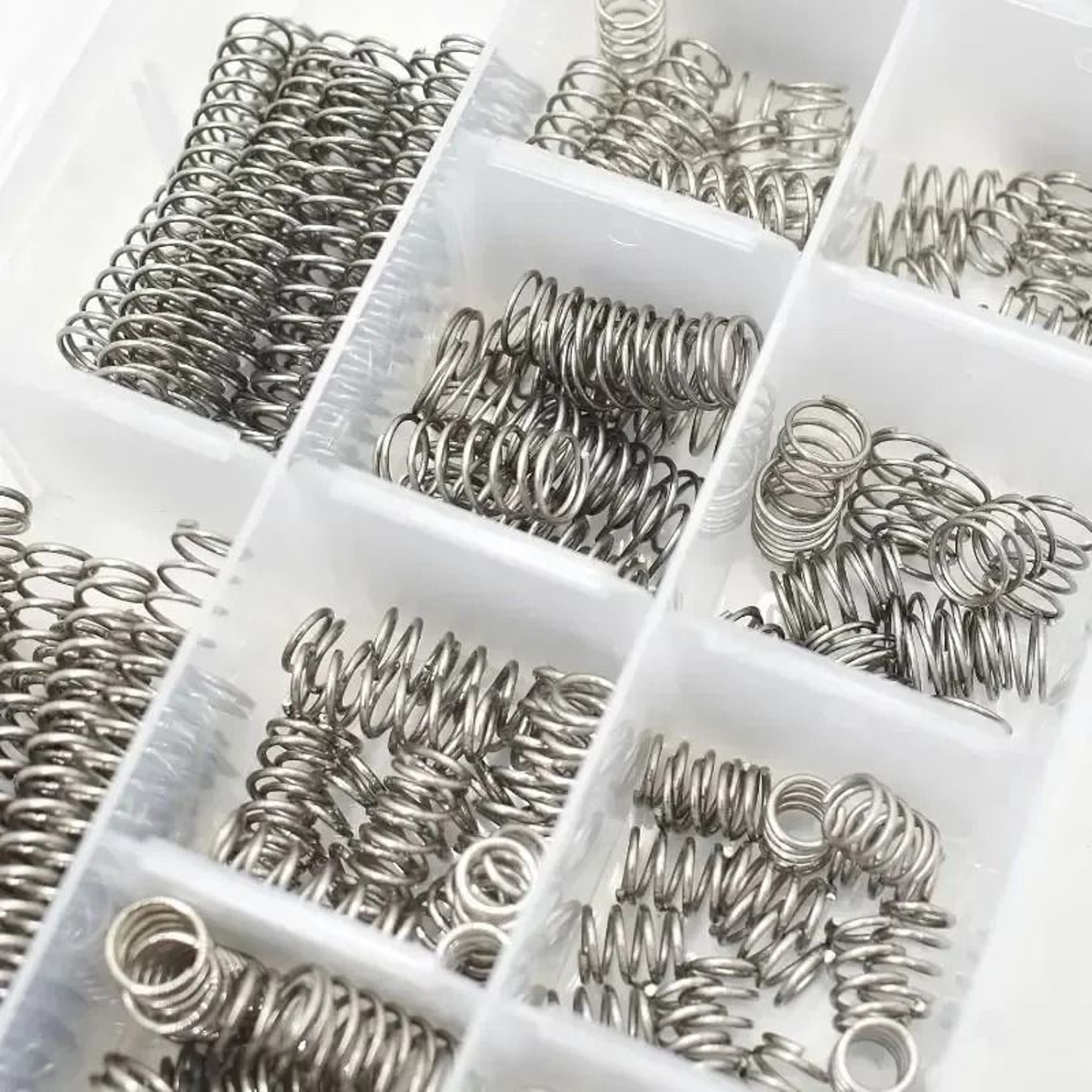 240Piece Stainless Steel Springs Assortment Kit  Compression And Extension Springs Box For Mechanic 2