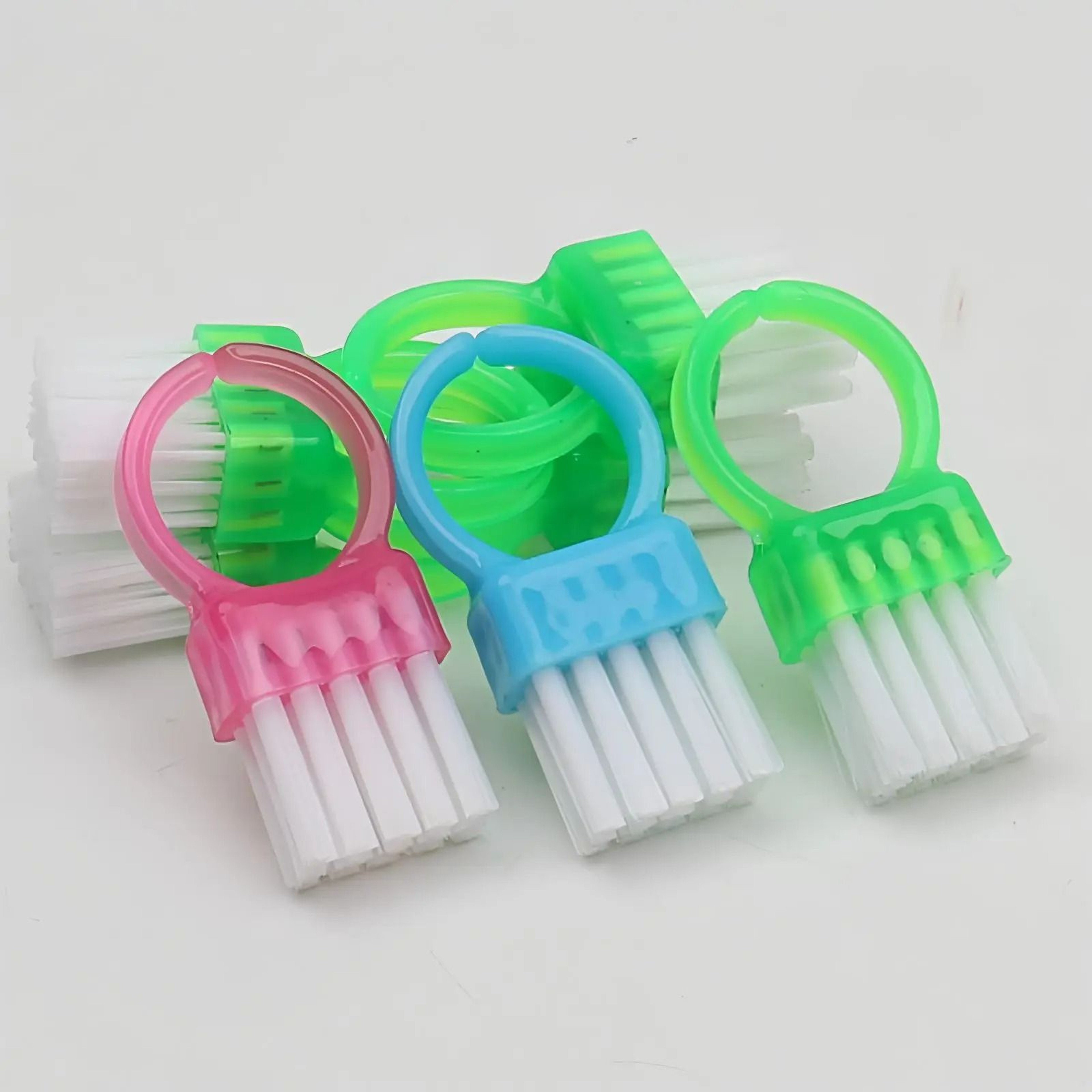 Mini Finger Ring Nail Dust Cleaning Brushes 5