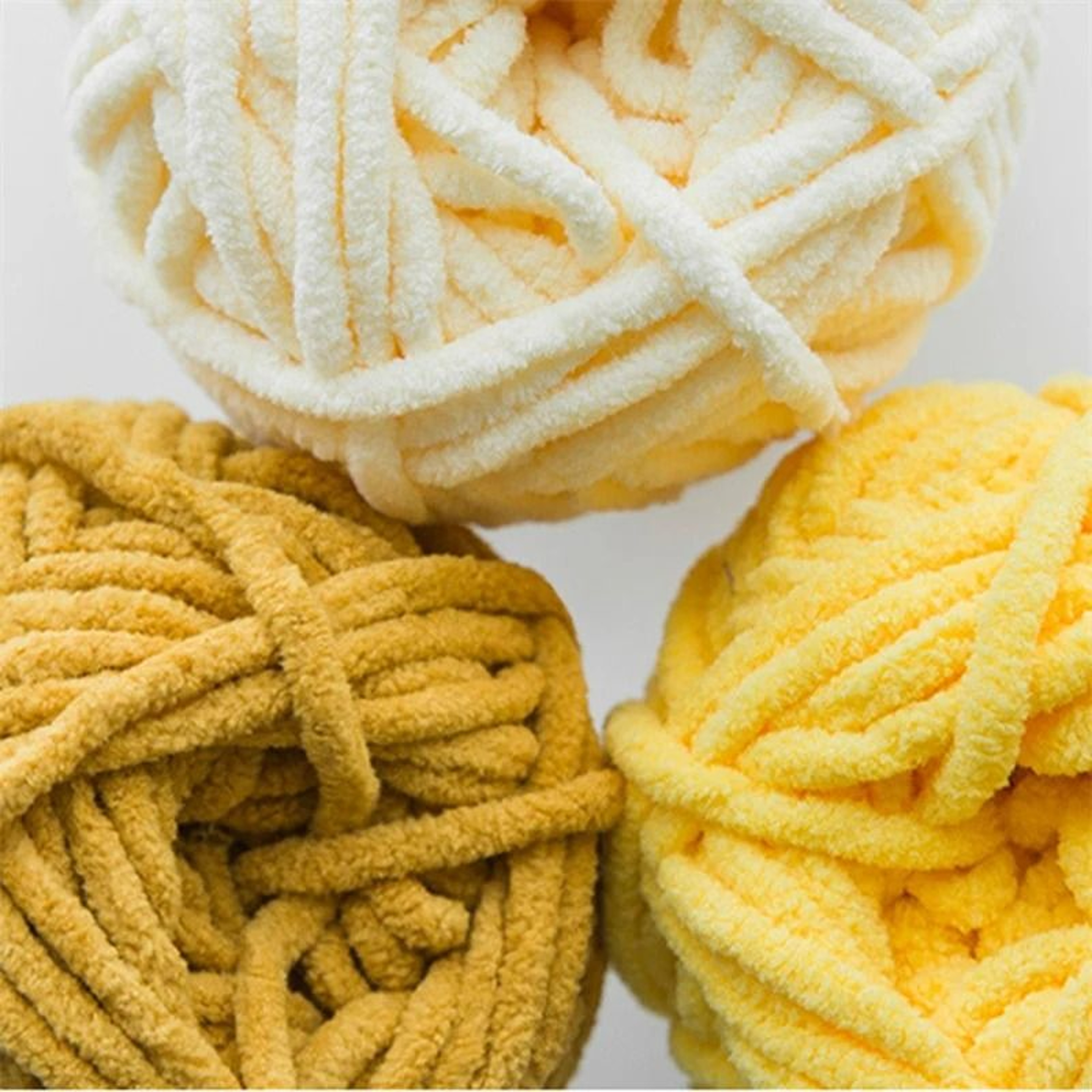 011 Lb Soft Wool HandKnitting  Crochet Yarn 3