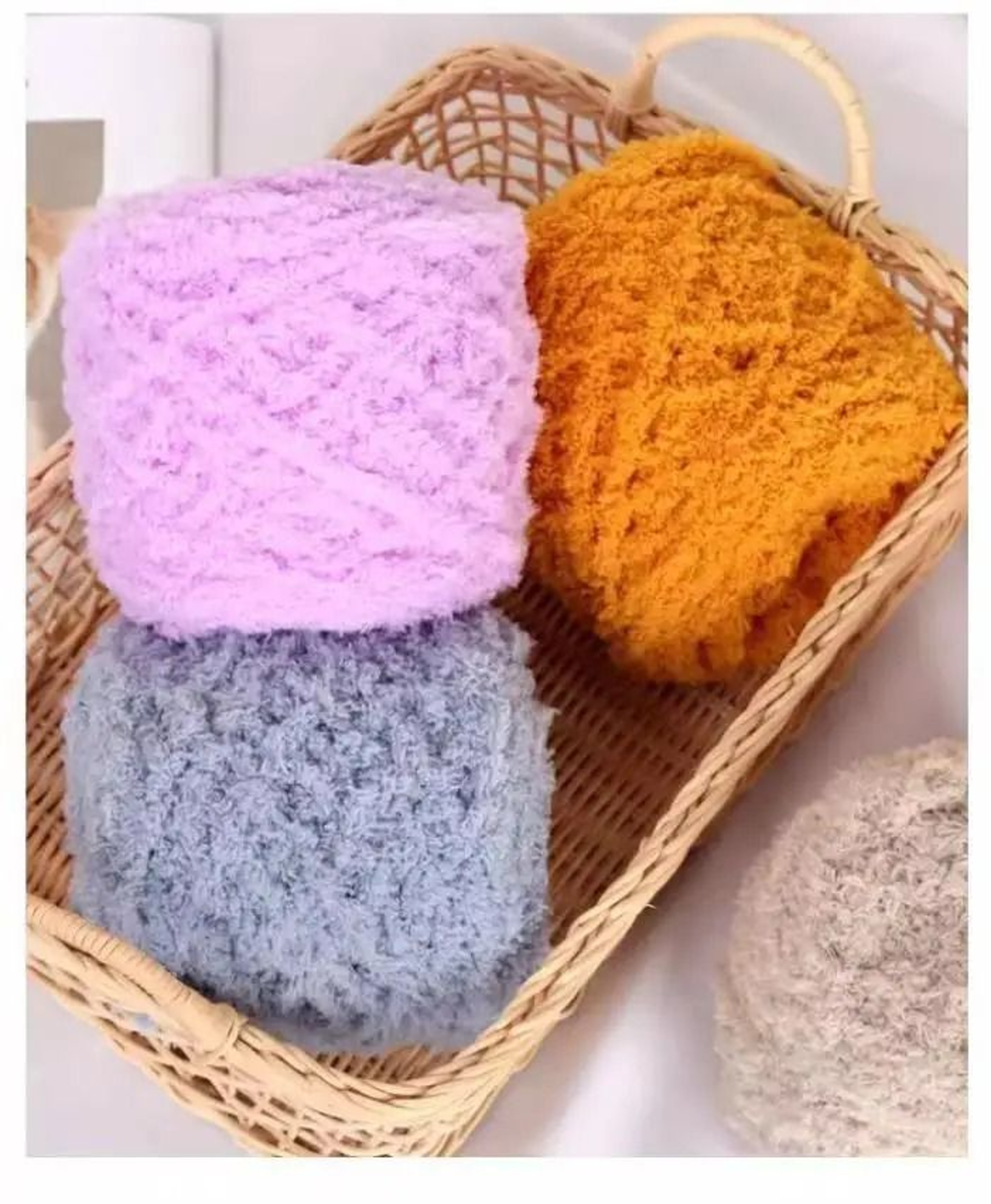Super Soft Velvet Chenille Yarn For Blankets Sweaters  Toys 5