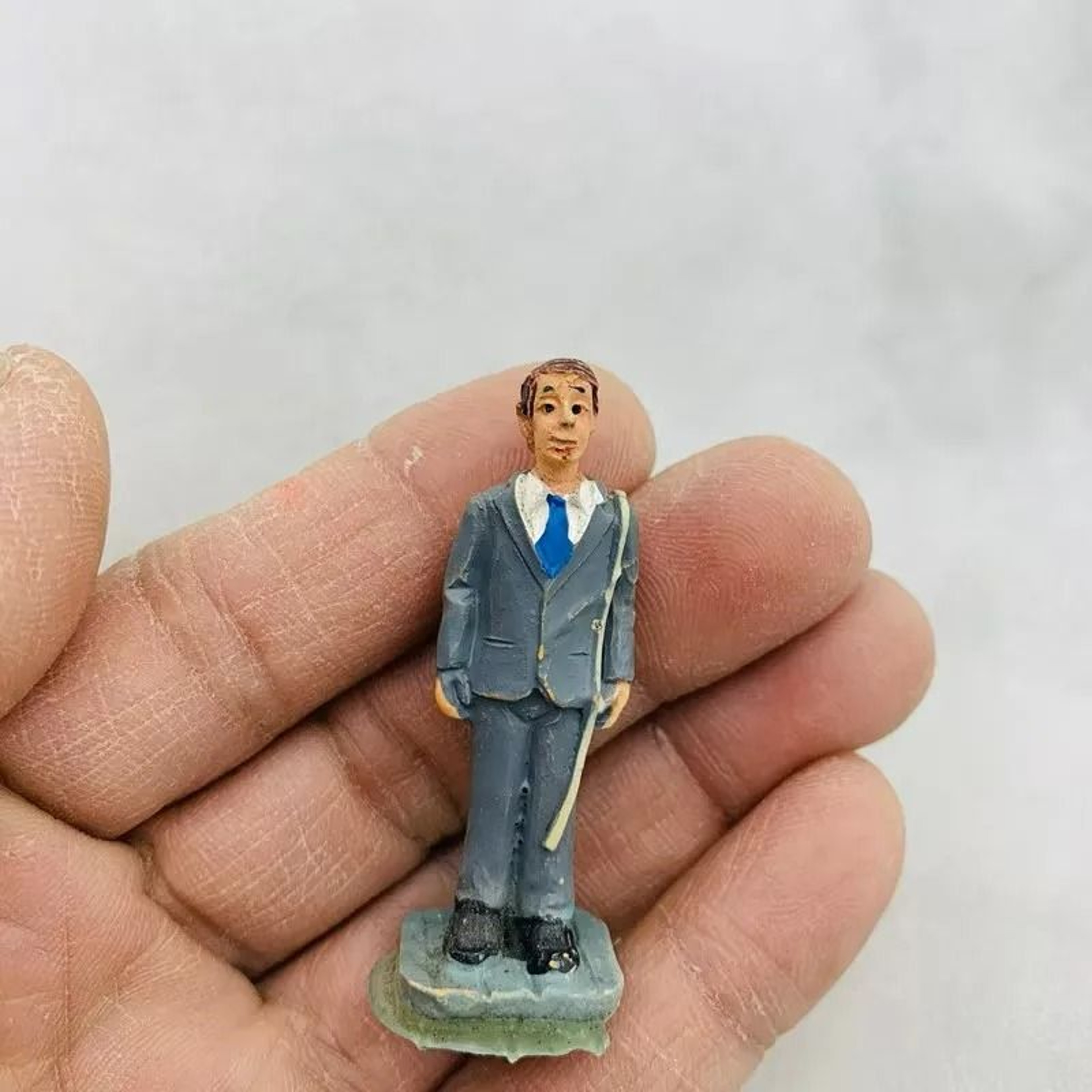 Miniature Doll Figures For Gardening Bonsai  Sand Table Decor 15