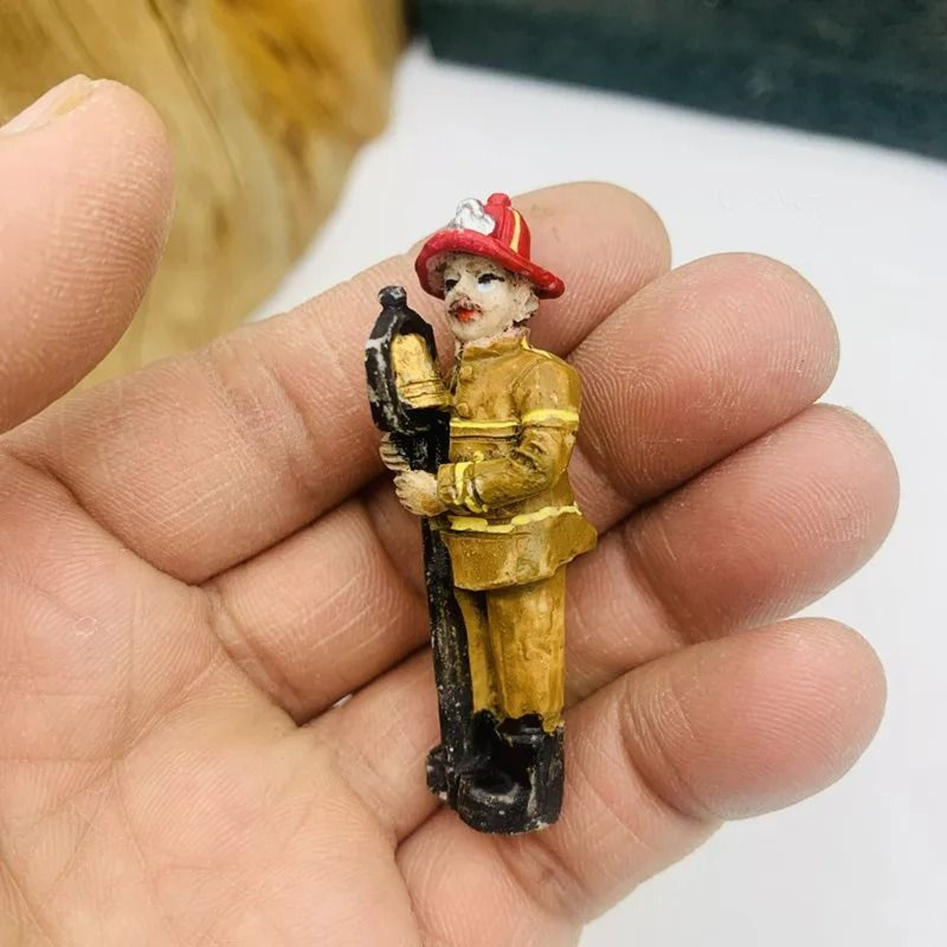 Miniature Doll Figures For Gardening Bonsai  Sand Table Decor 6