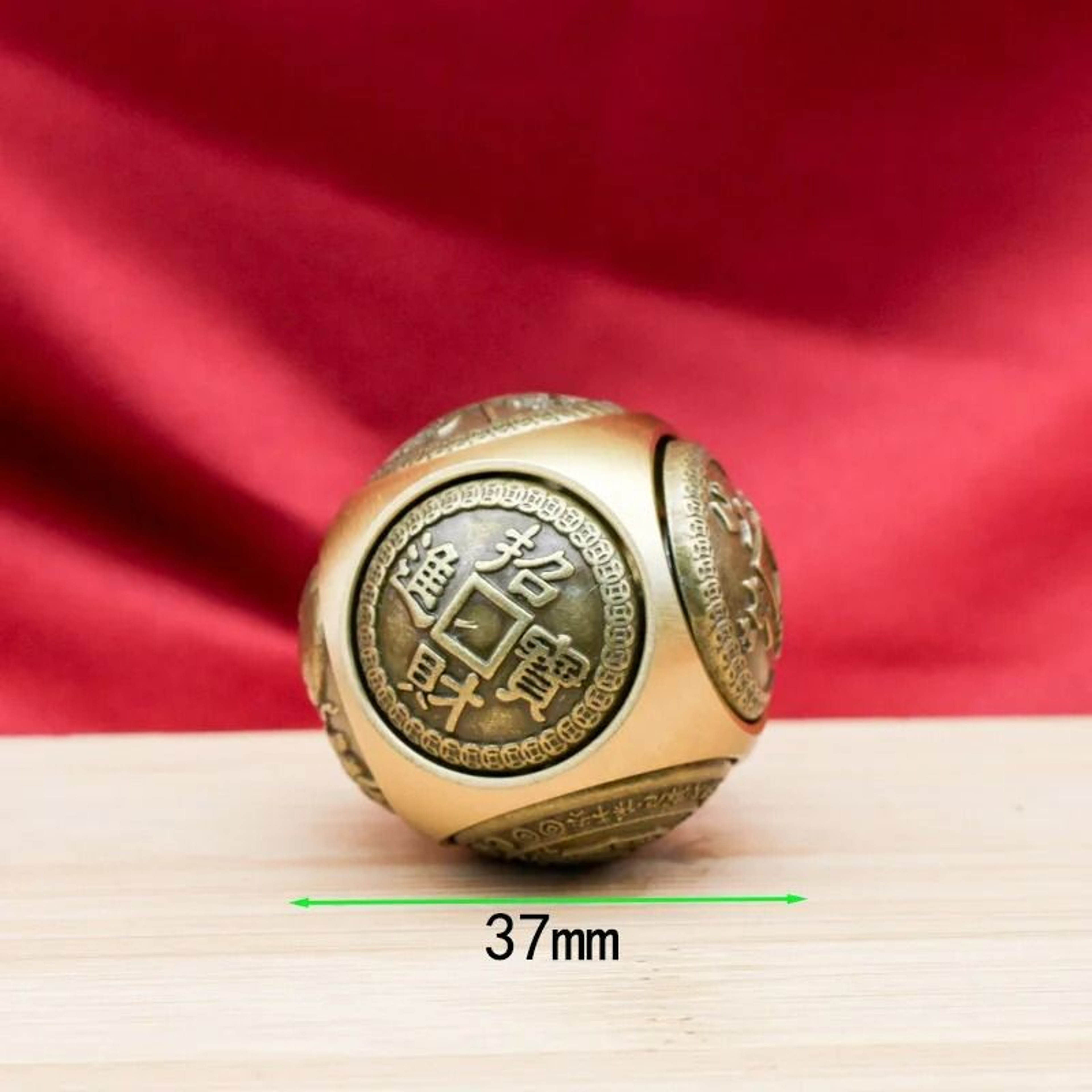 Rotating SixFaced Chinese Lucky Coin Spinner 6