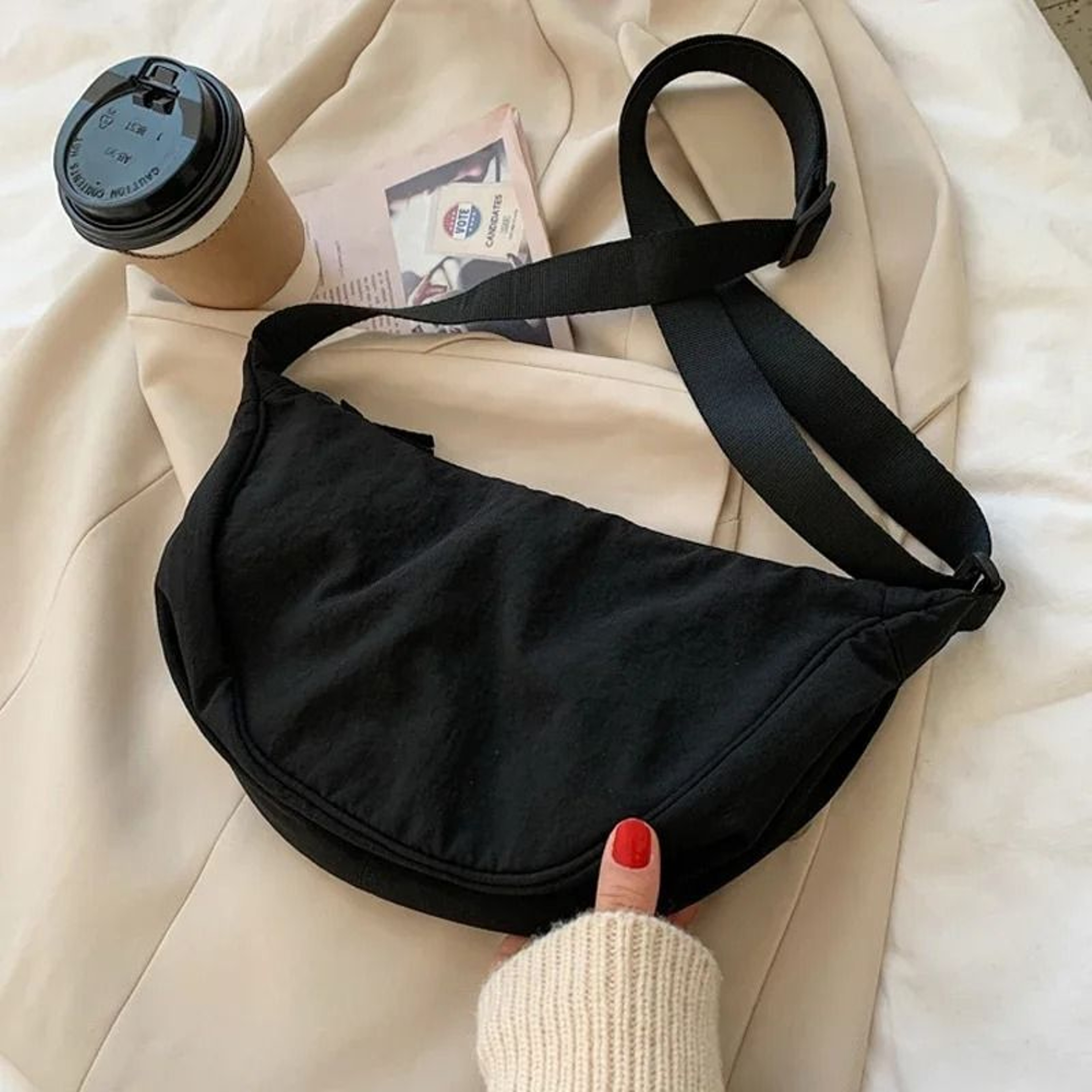 Casual LargeCapacity Nylon Dumpling Shoulder Bag 3