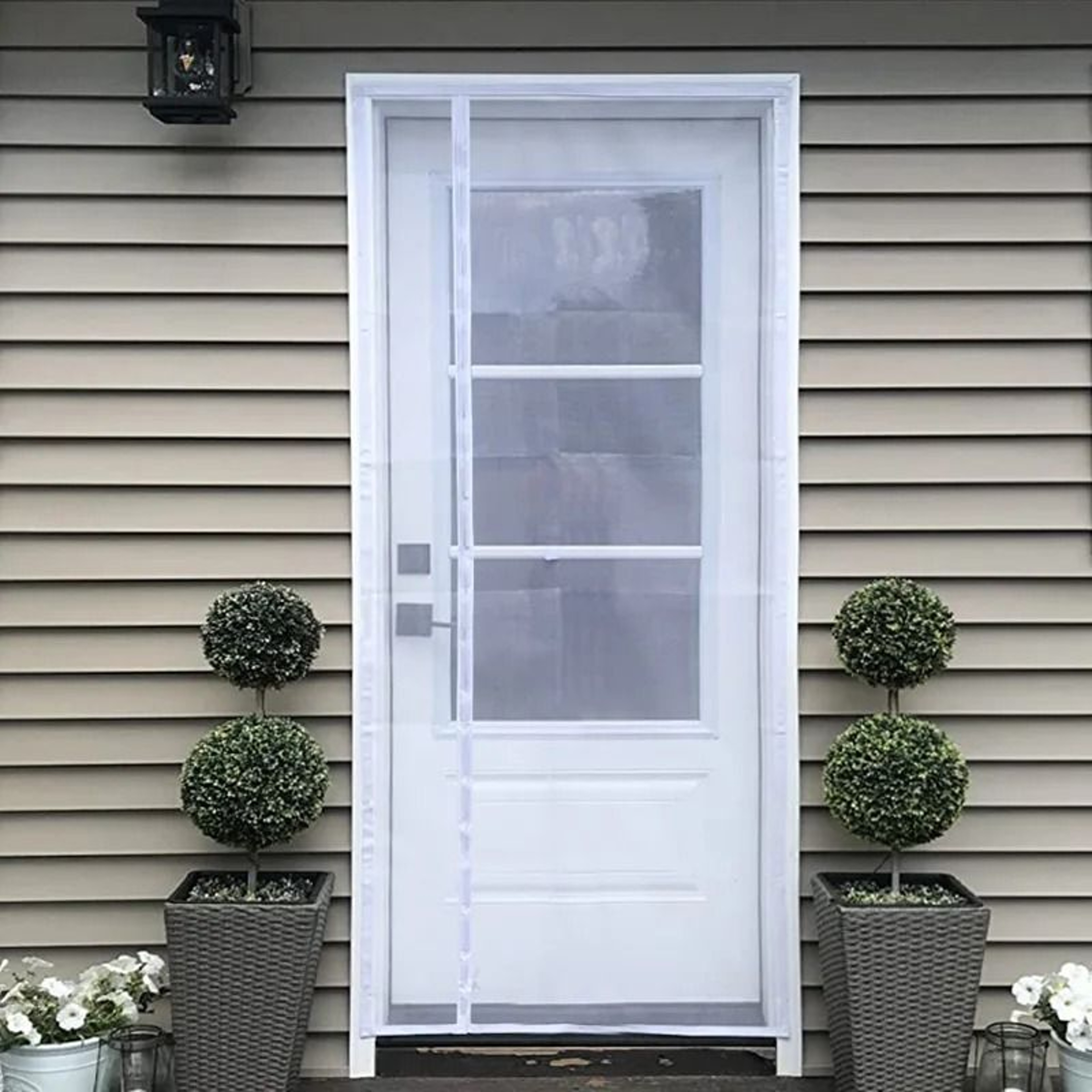White Magnetic Door Screen Mesh Curtain – view 3