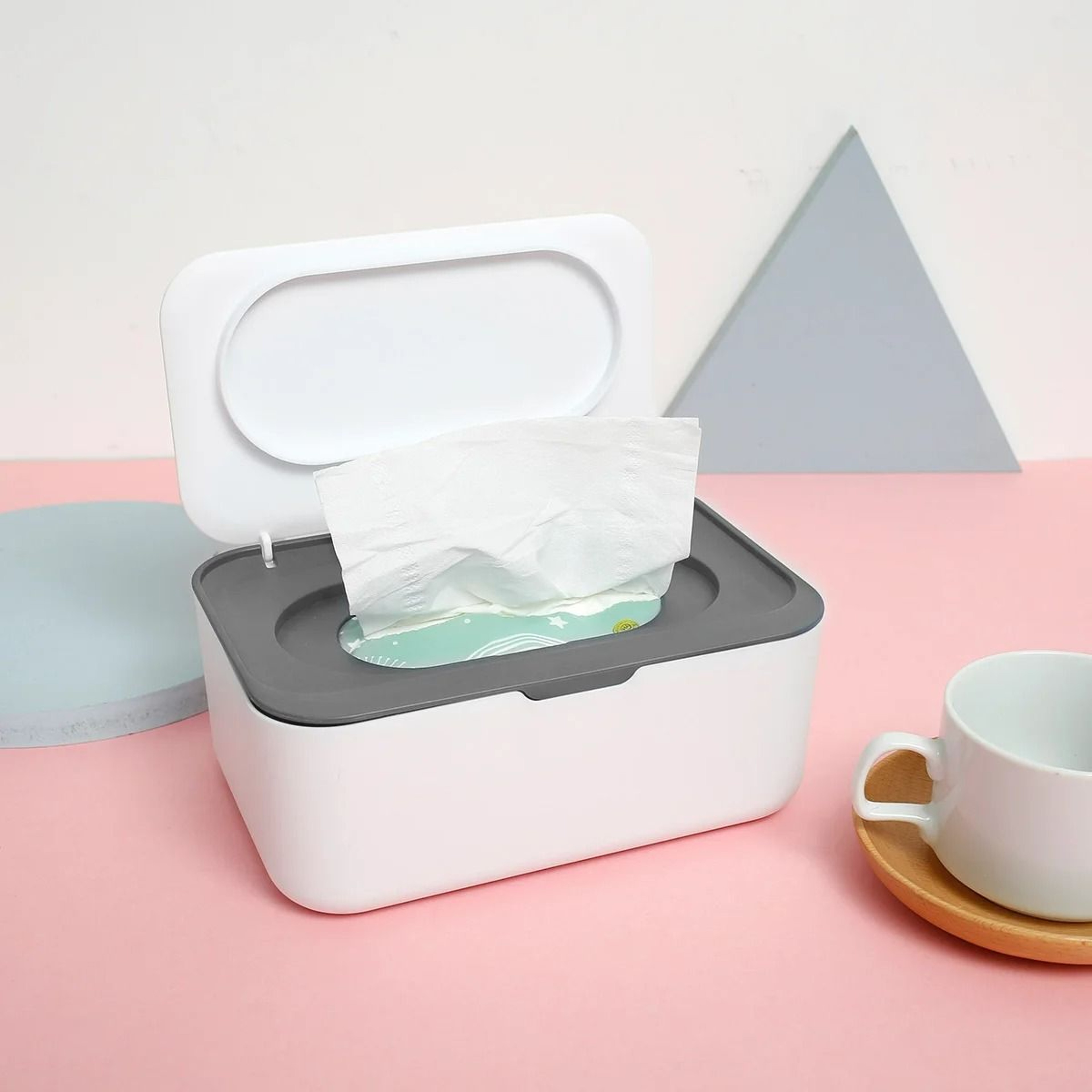 Portable Dustproof Wet Tissue  Napkin Storage Dispenser Box 2