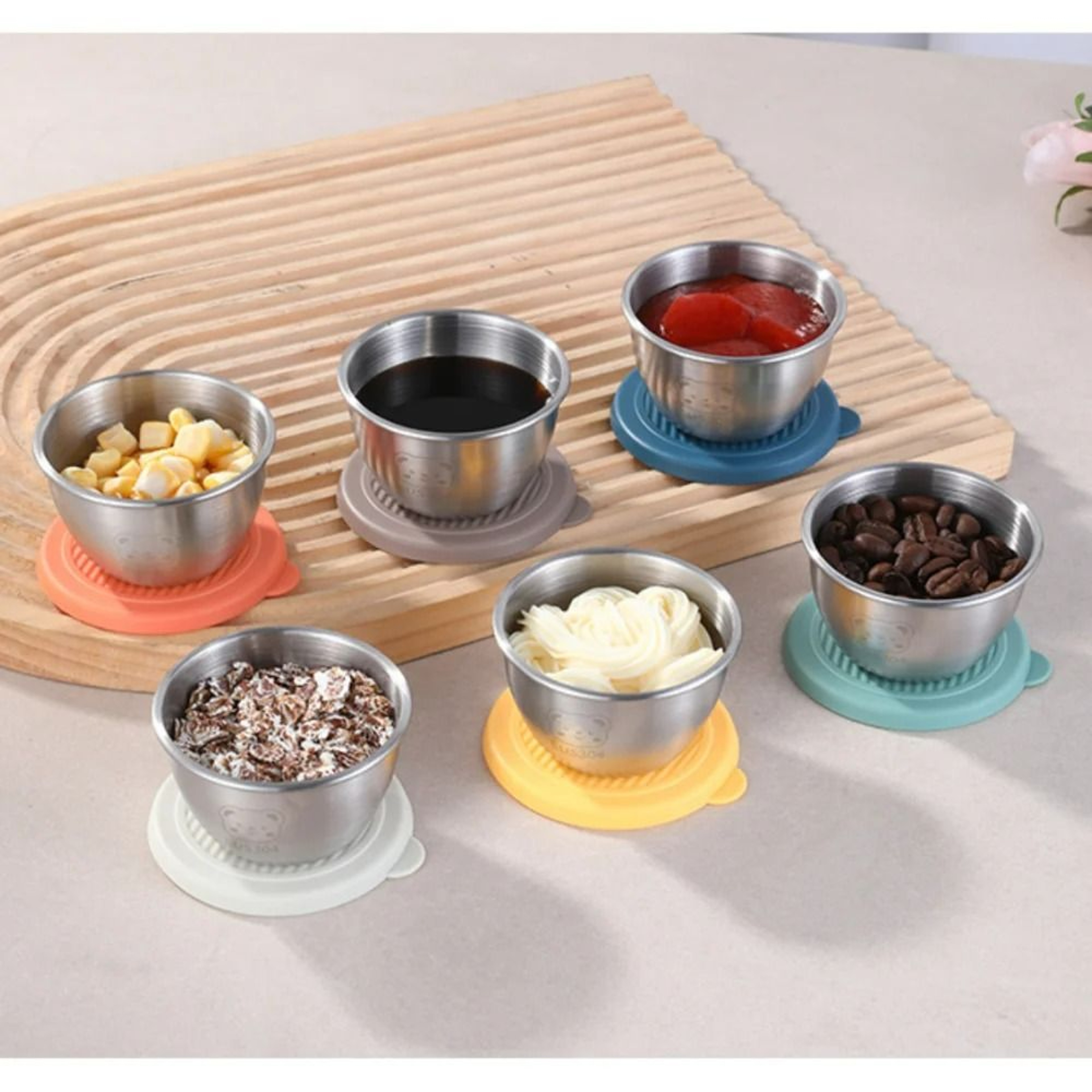 Mini LeakProof Silicone Salad Dressing  Sauce Containers  Pack Of 3  4
