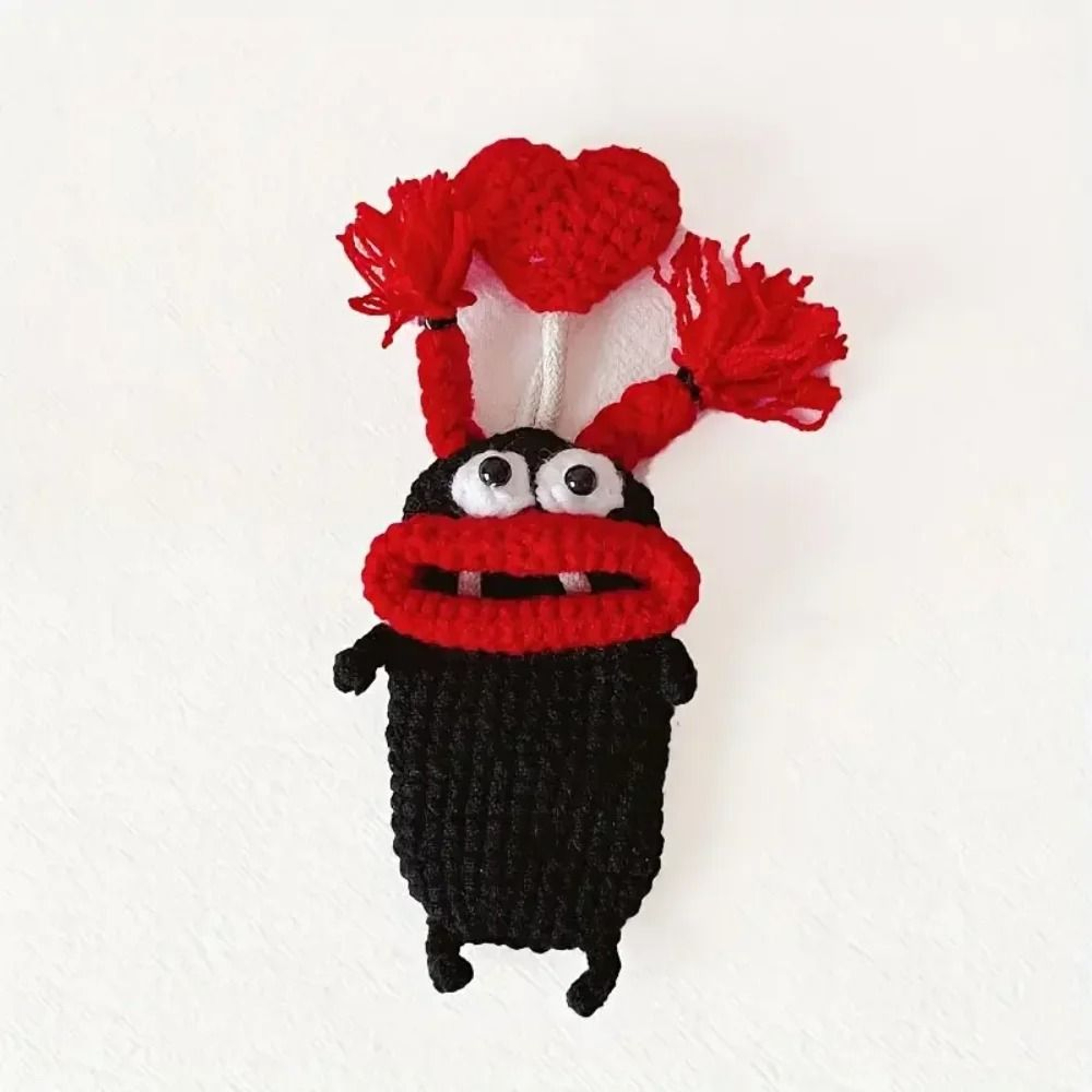 HandWoven Fun BigLipped Monster PullOut Key Case 9
