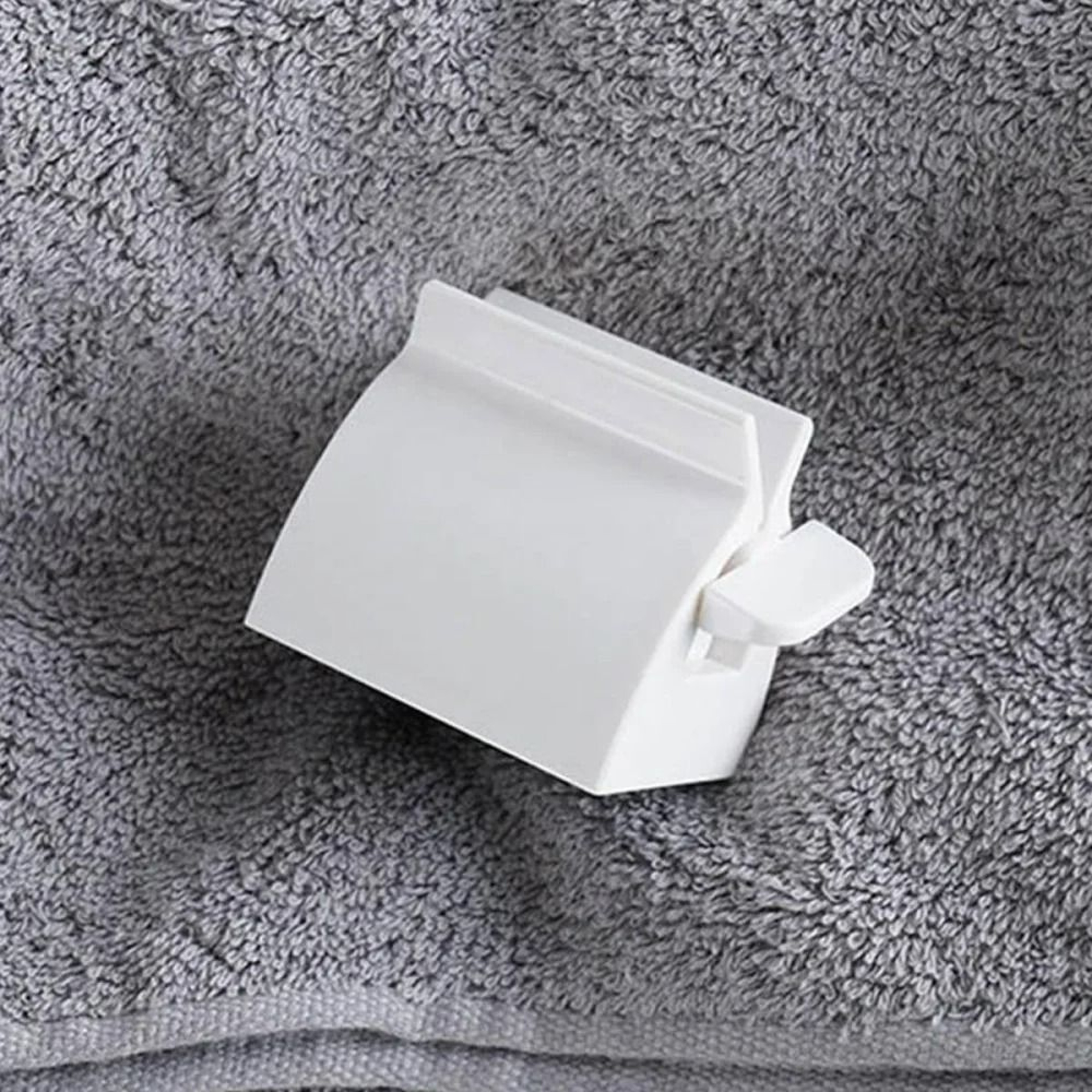 Manual Rolling Toothpaste Squeezer  Tube Dispenser Stand 3