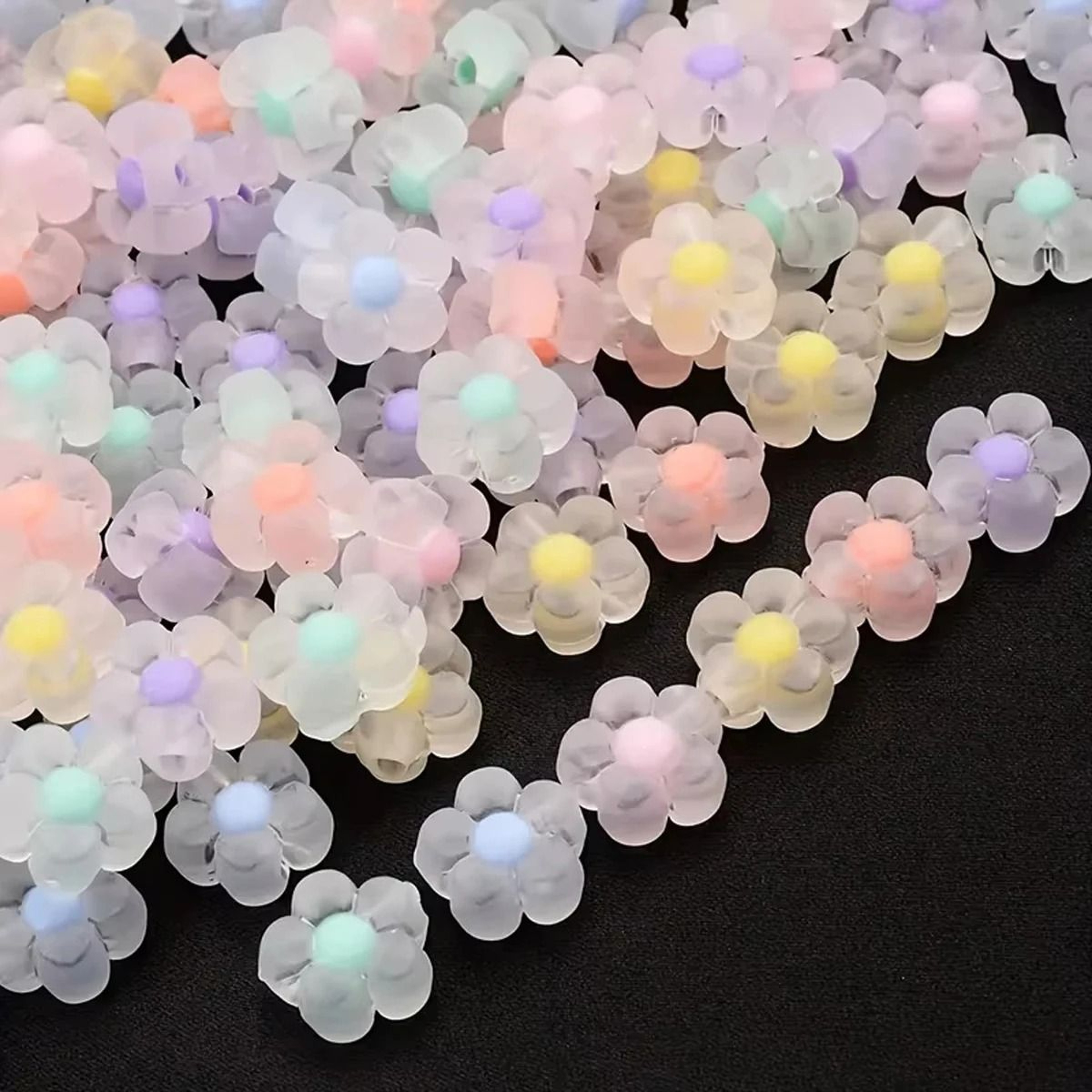 100 Piece 047 In Matte Transparent Flower Acrylic Spacer Beads For DIY Jewelry 3