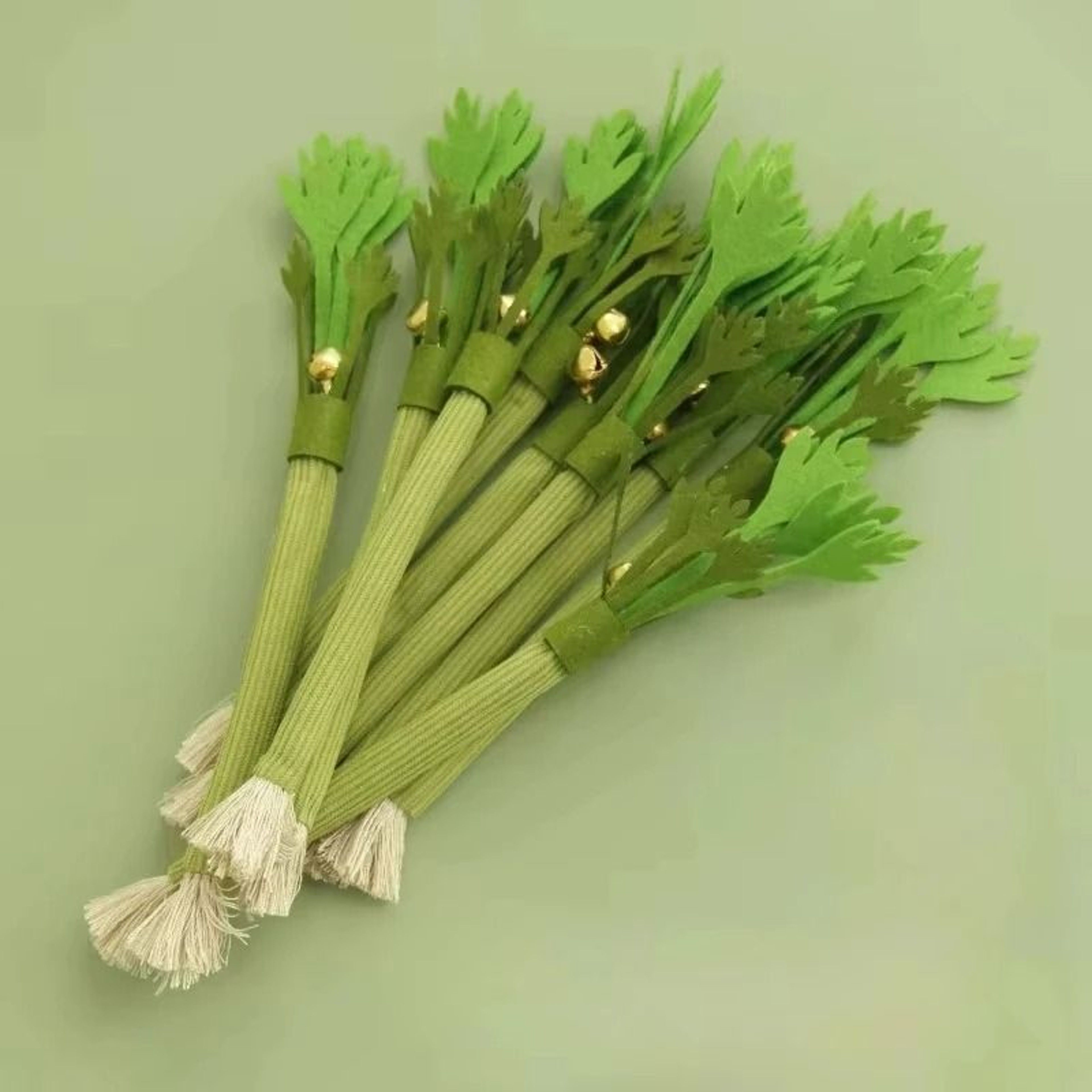 Natural Catnip Molar Stick With Bell For Interactive Cat Chew  Dental Care 4
