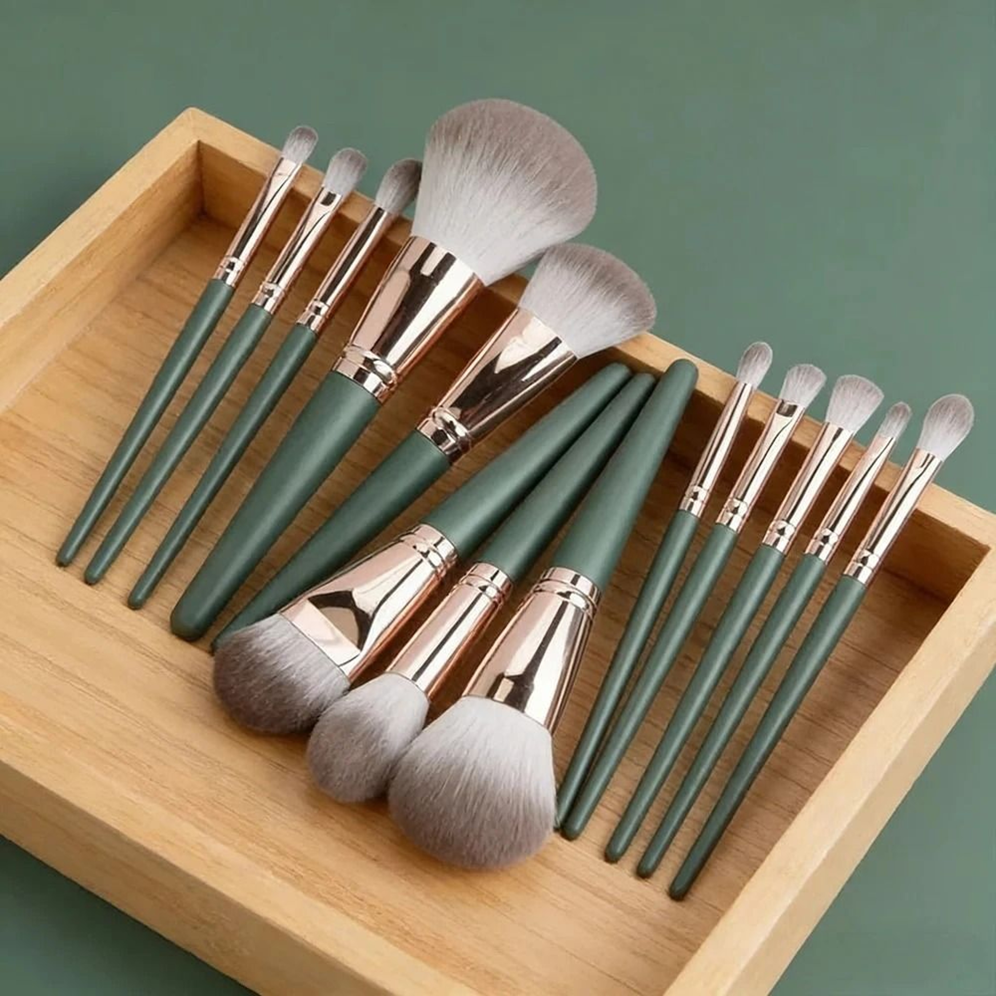 14Piece Cosmetic Powder Blush And Blending Makeup Brush Set With Storage Bag 0