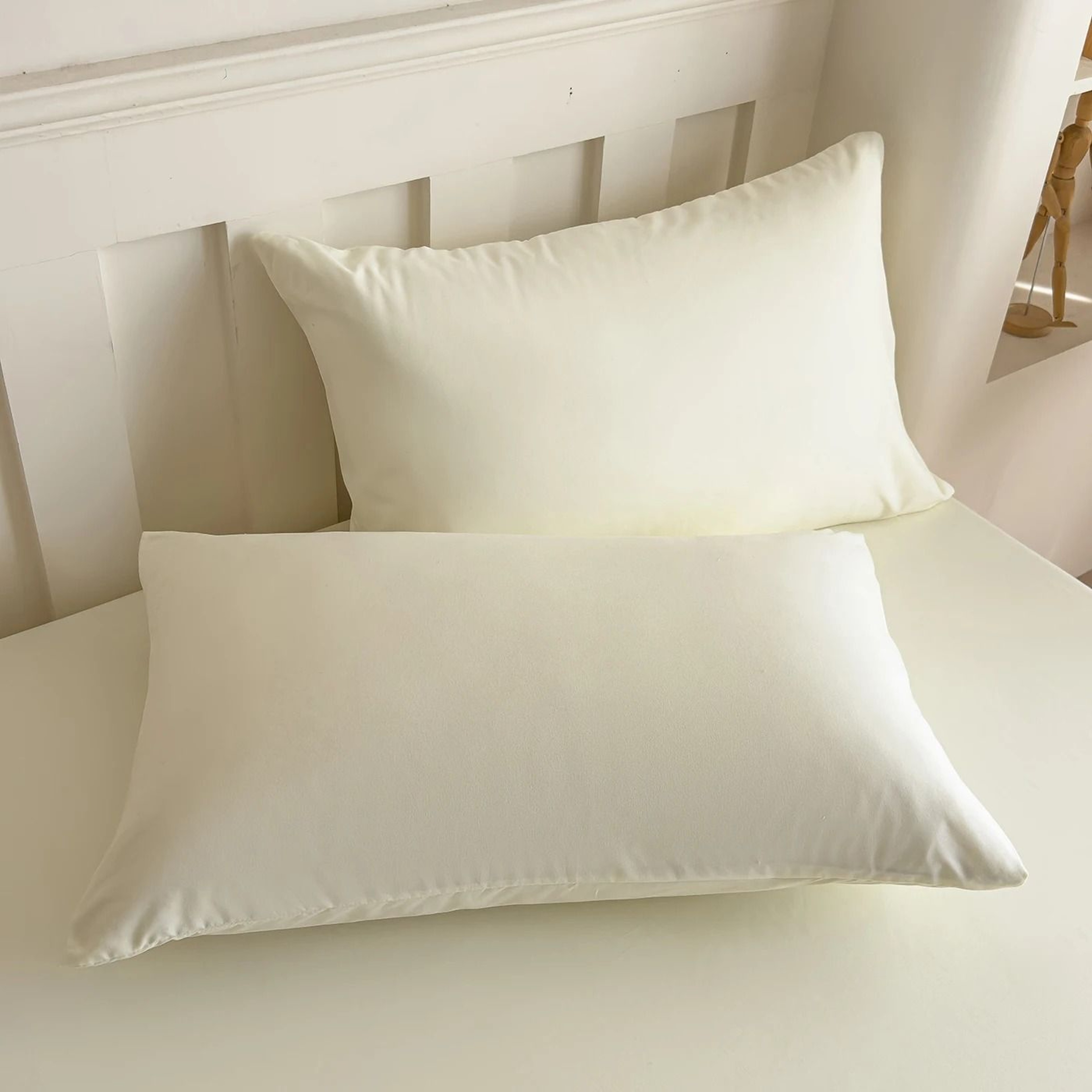 Super Soft Cozy Solid Color SkinFriendly Pillowcase 9