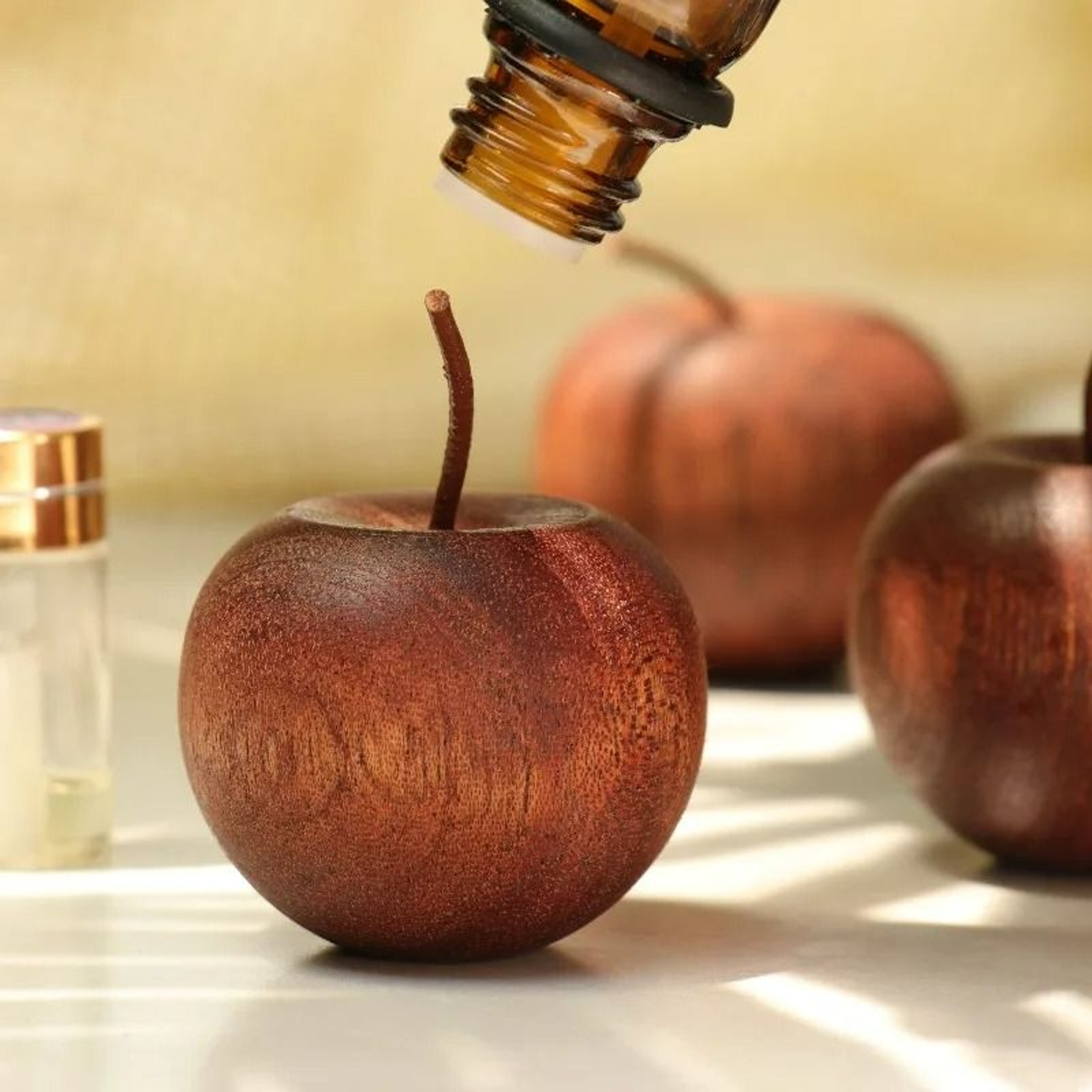 Mini Wooden Essential Oil Diffuser Car  Home Air Freshener 0