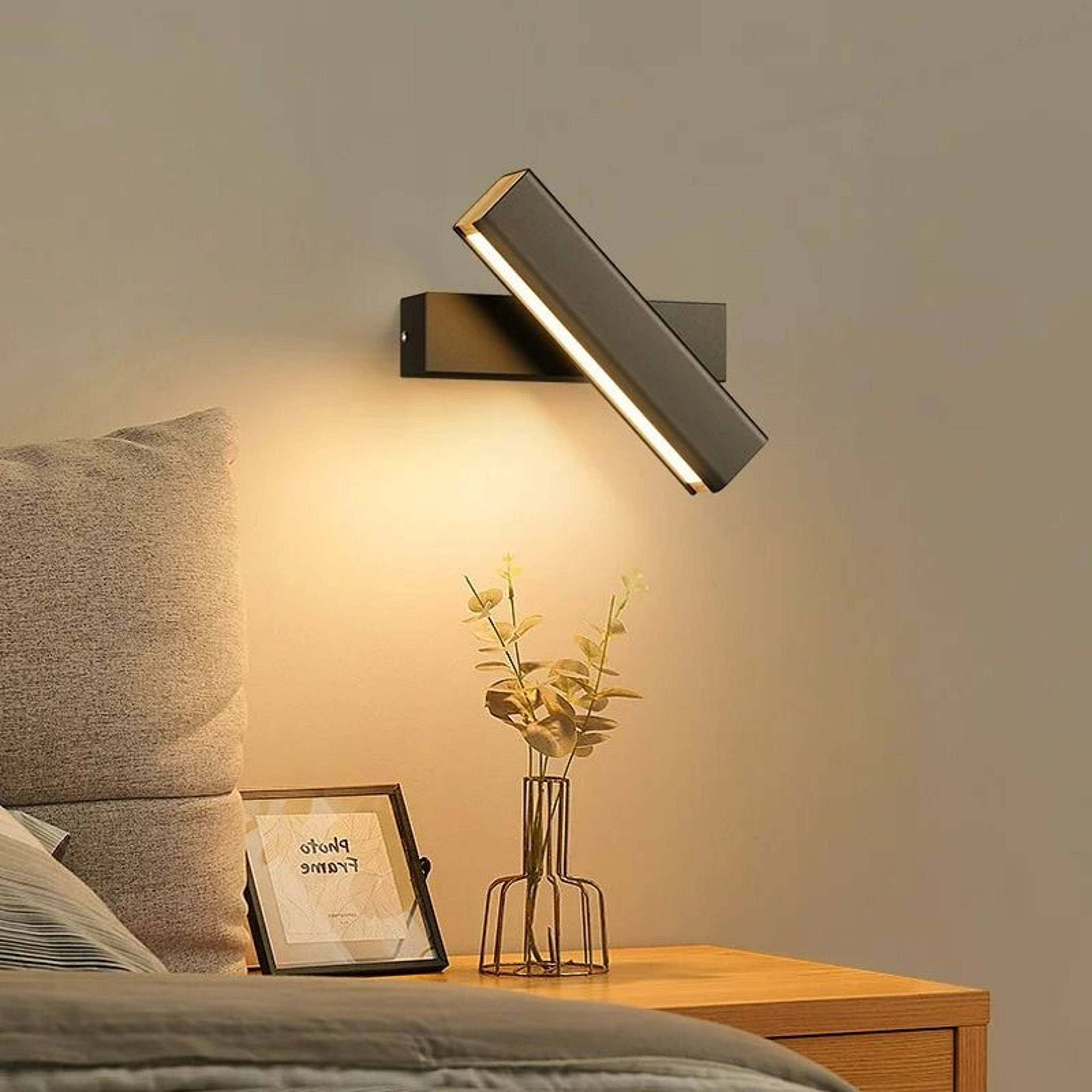 Modern 350 Rotatable Indoor LED Wall Sconce 2