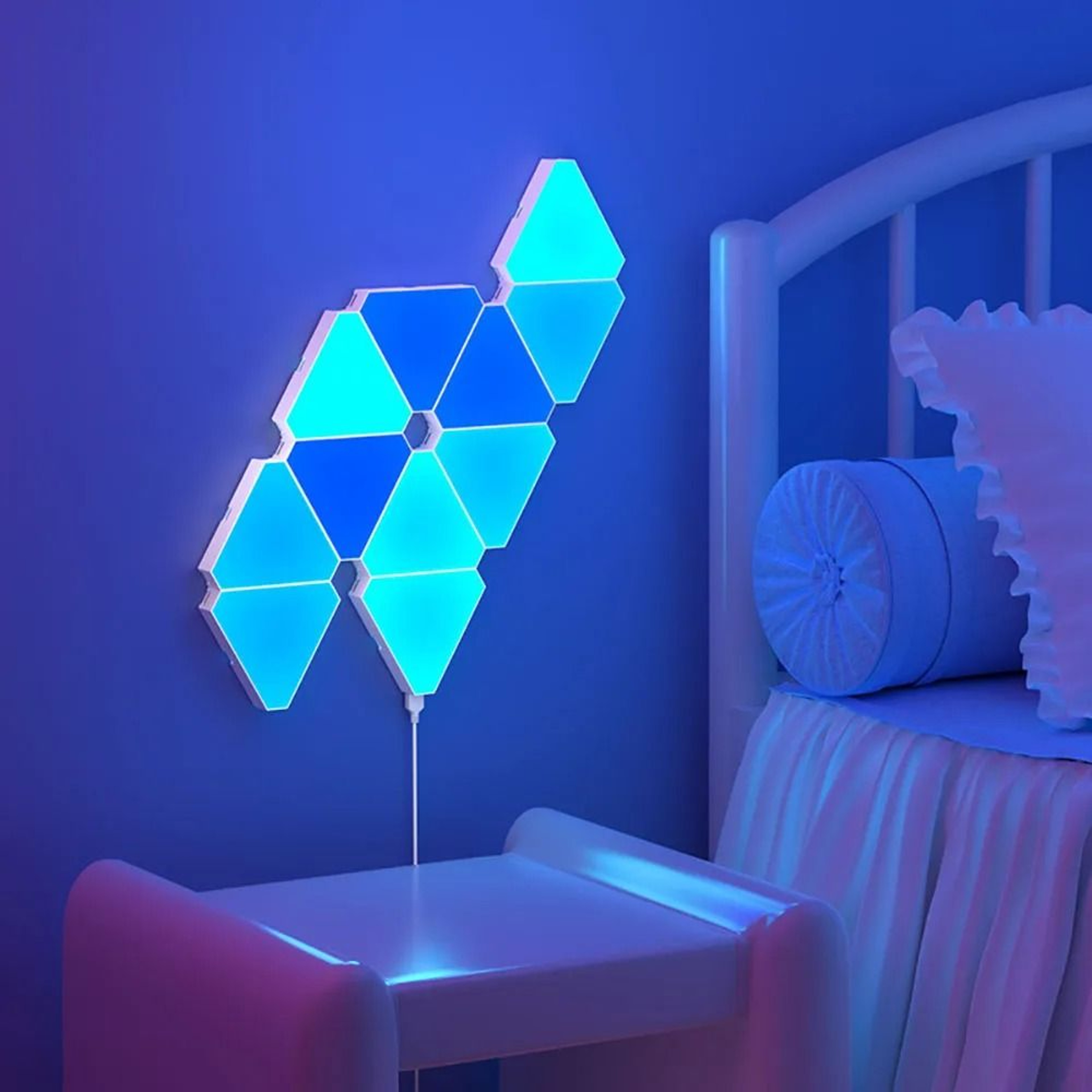 Smart RGB LED Triangular Quantum Light 3