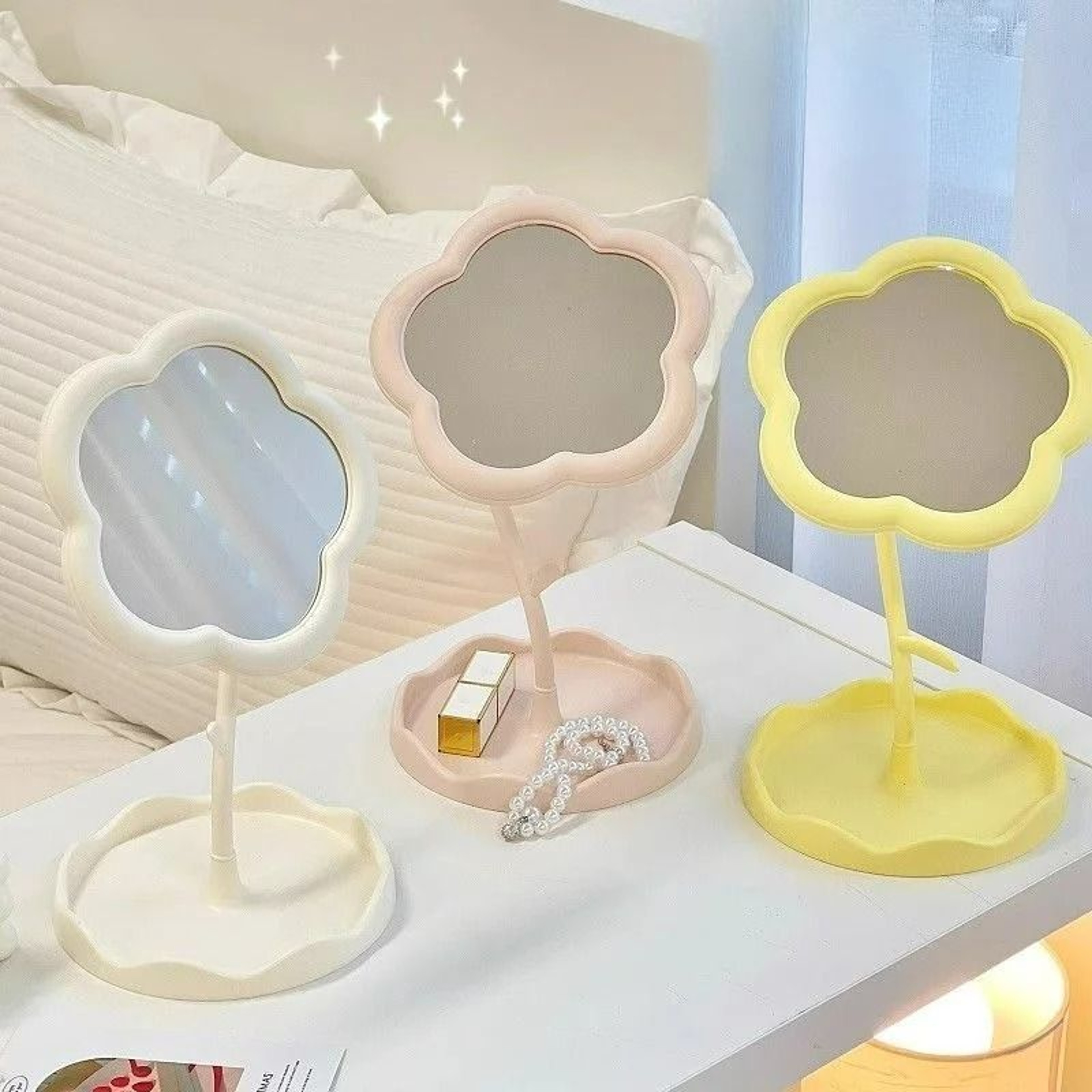 Ins Style Cute Flower 360 Rotatable Desktop Vanity Mirror 0