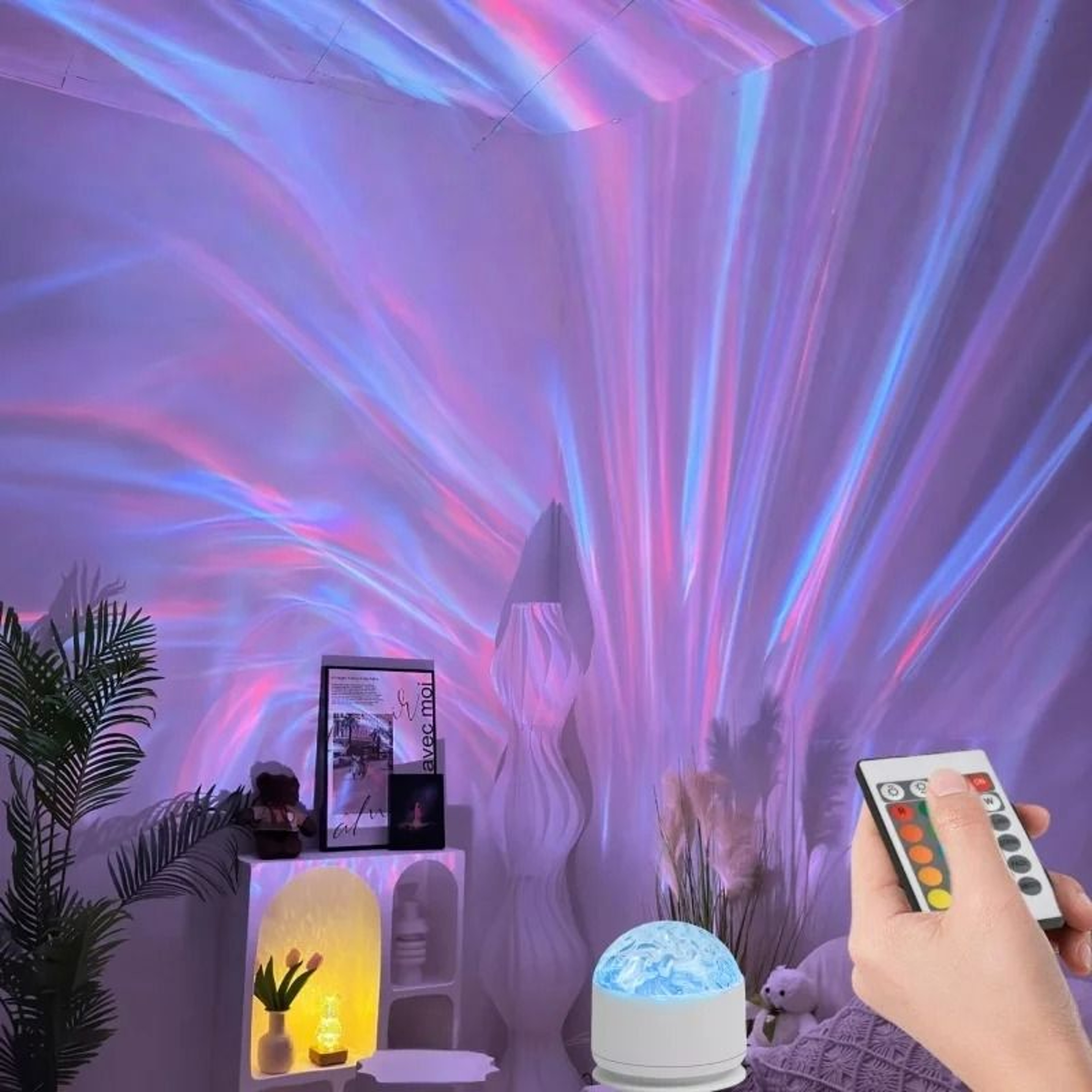 RGB 16Color Dynamic Water Ripple  Aurora LED Table Lamp 0