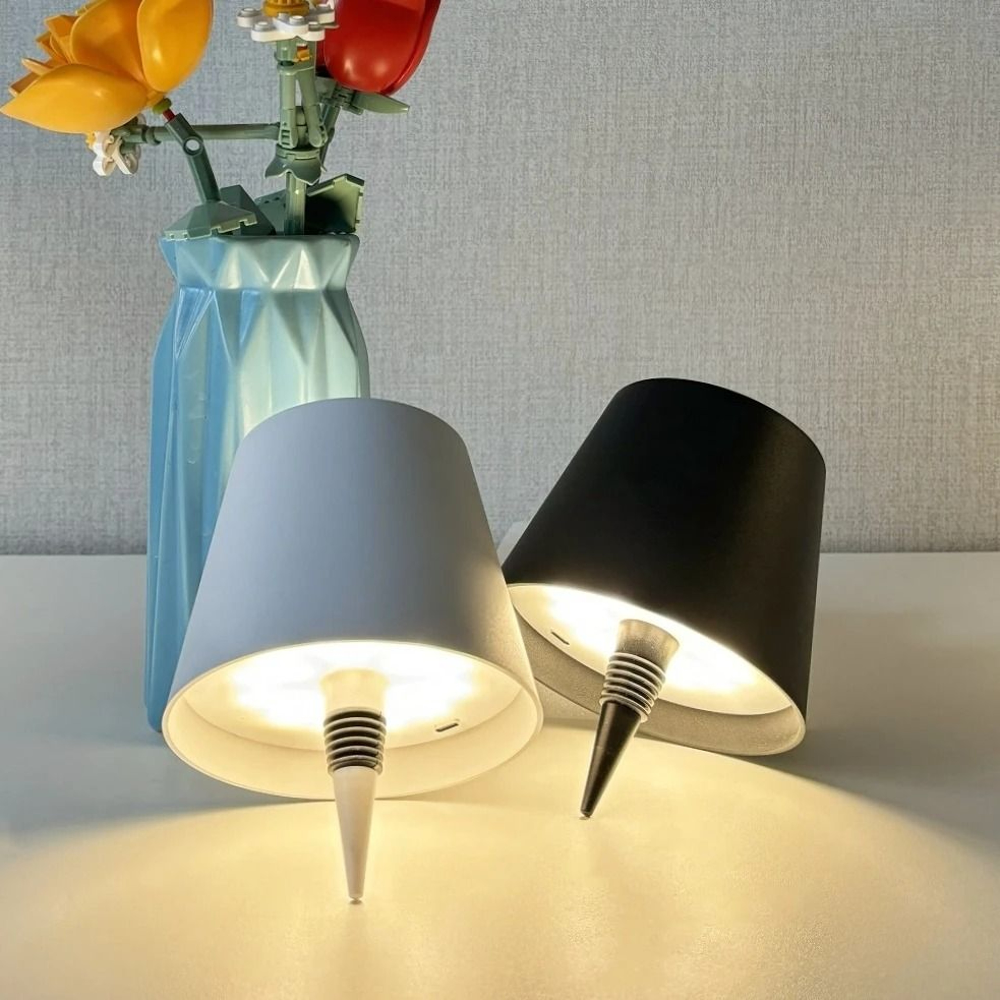 Portable Wireless LED Wine Bottle Lamp Head 0