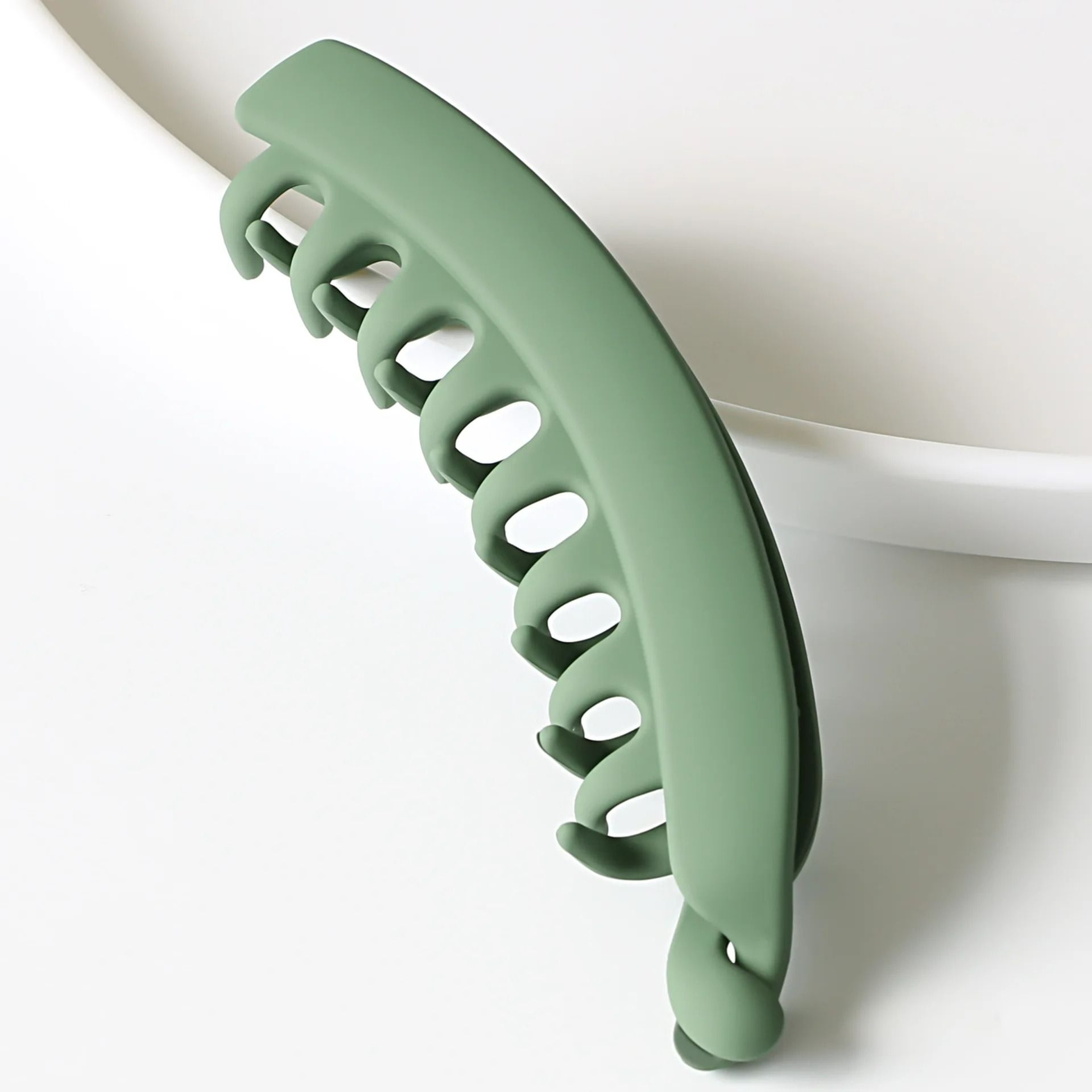 Classic SolidColor FishShaped Banana Hair Clip 5