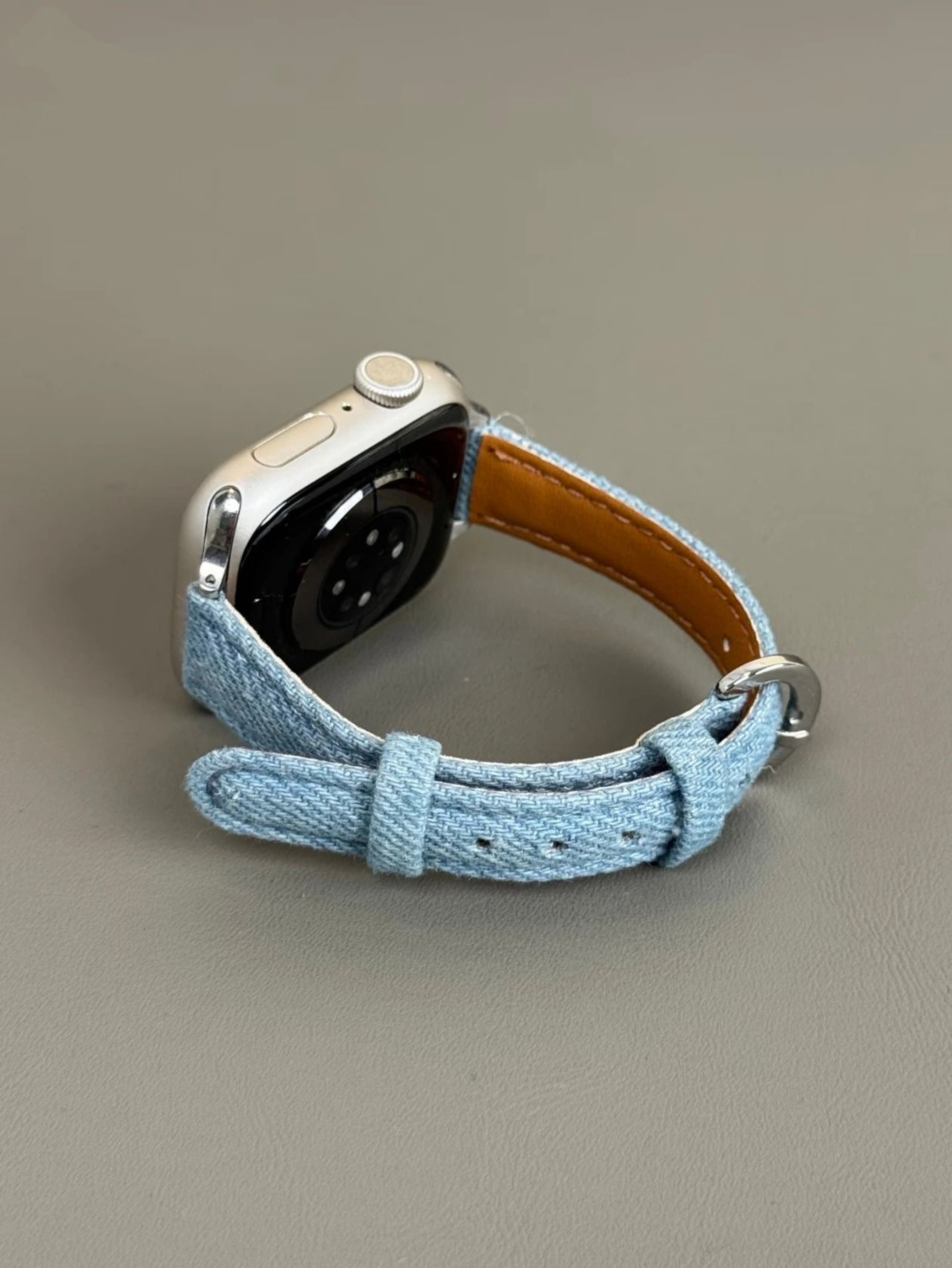 Elegant Slim Cloth  Leather Hybrid Magnetic Loop Strap For Apple Watch Series 1 Through 11  Ultra 0