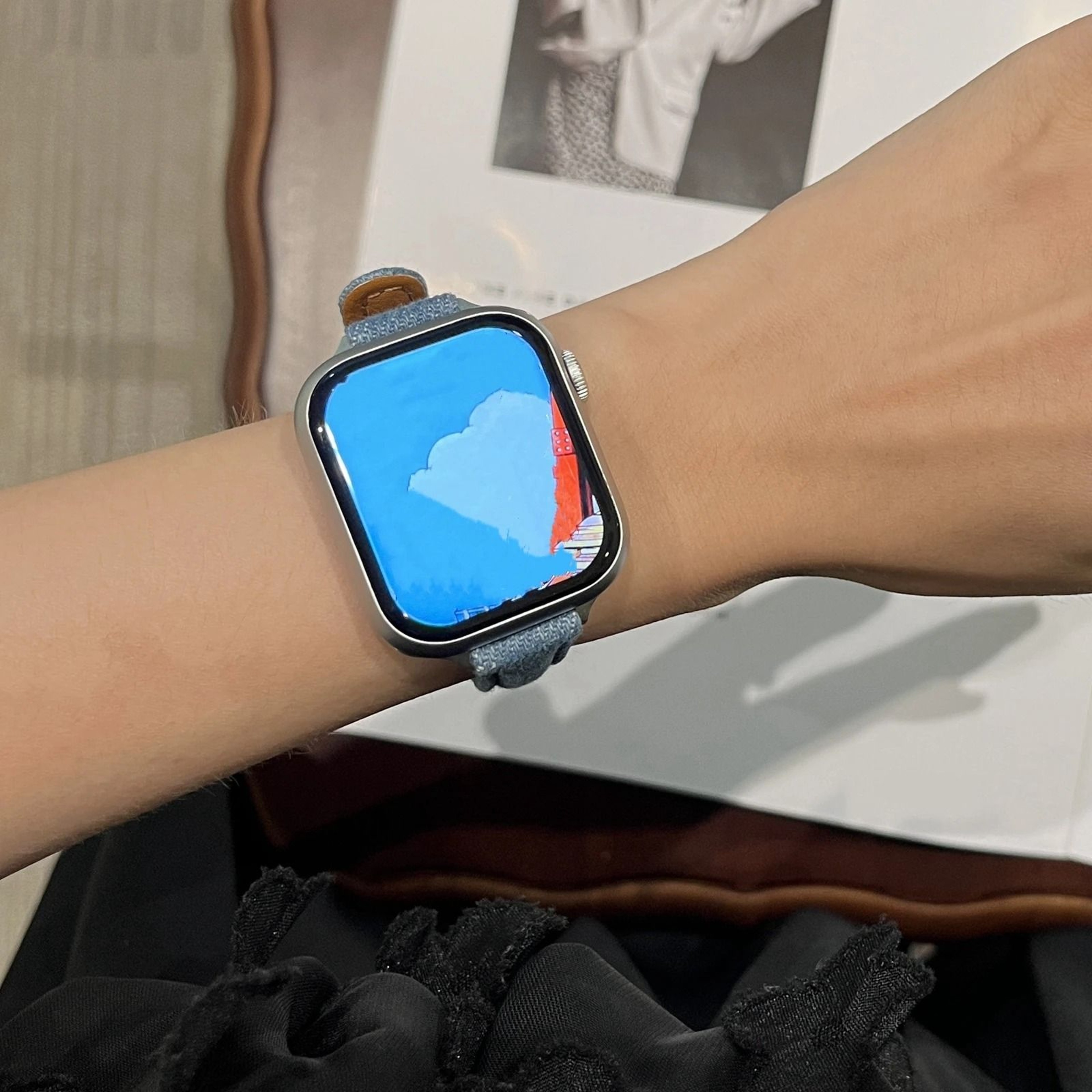Elegant Slim Cloth  Leather Hybrid Magnetic Loop Strap For Apple Watch Series 1 Through 11  Ultra 3