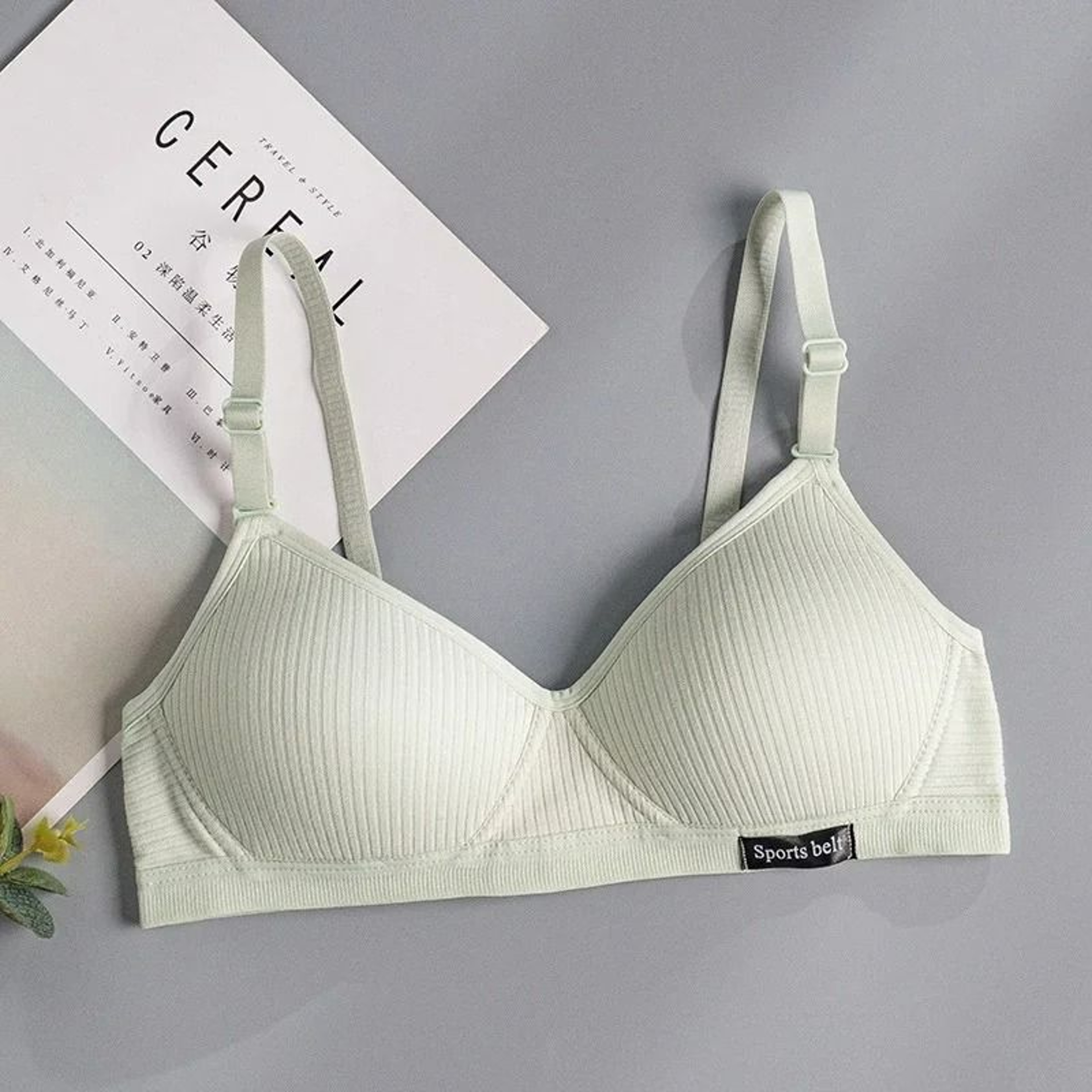 Womens Wireless VNeck Gathering Comfort Bra 8