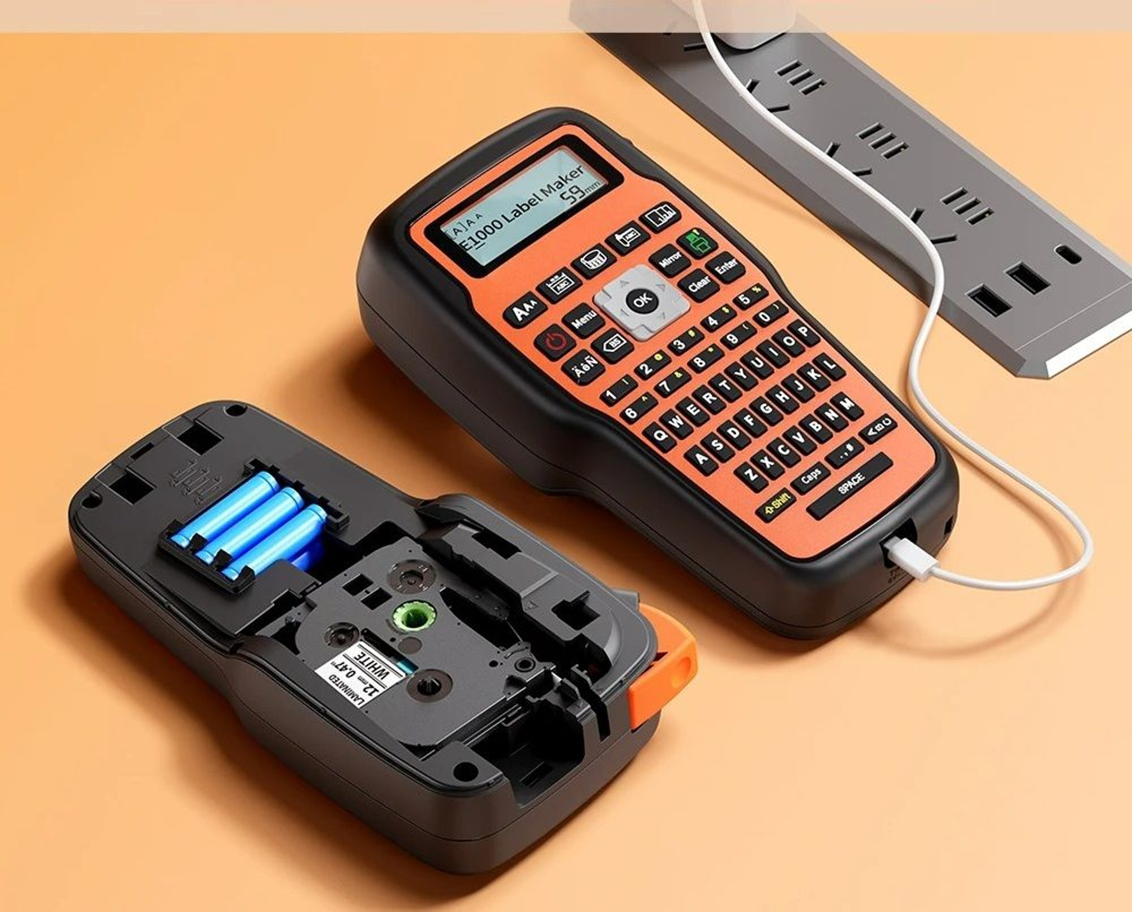 Industrial Handheld Label Printer With Storage Case 203 DPI 0