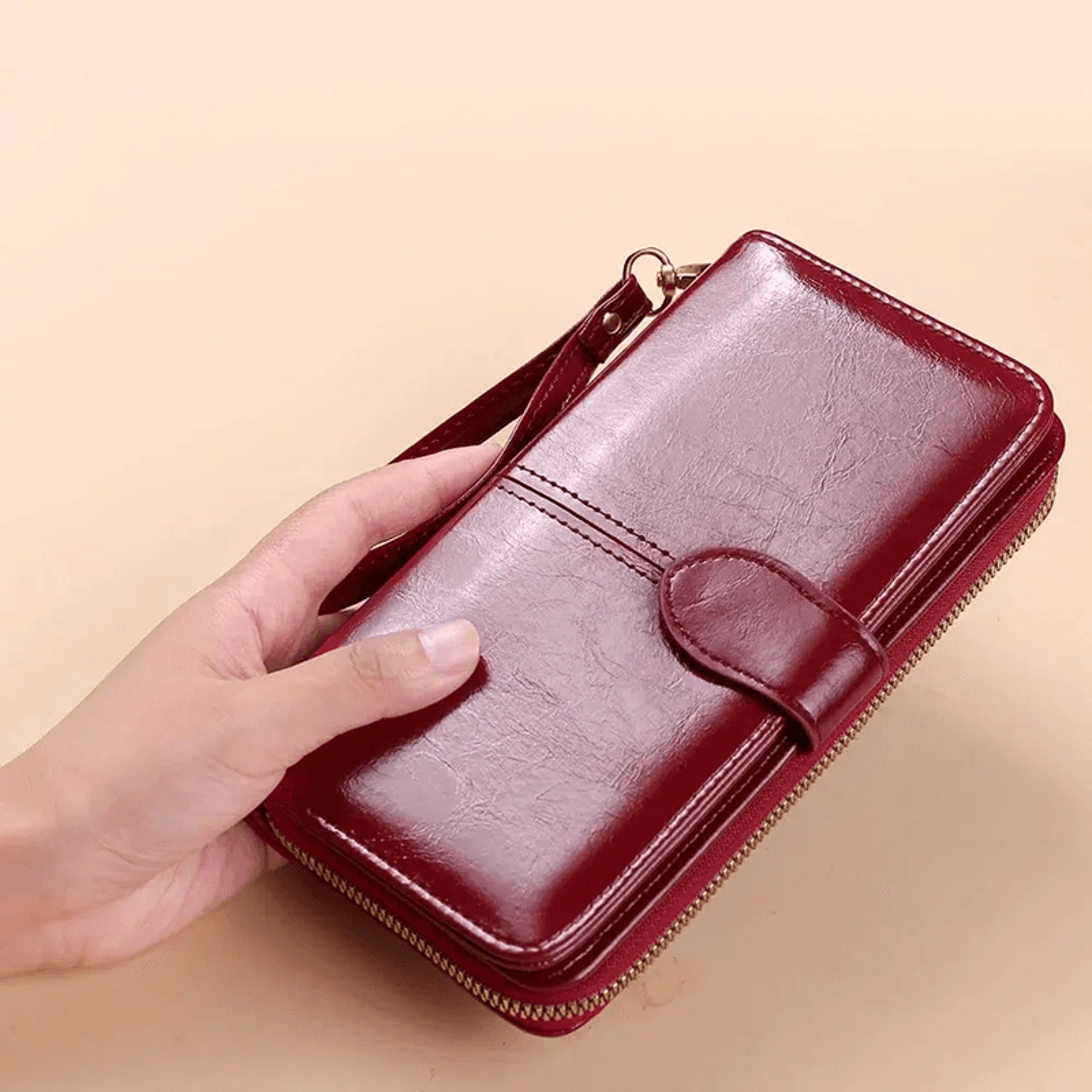 VintageLux Womens Oil Wax PU Leather Clutch Wallet 3