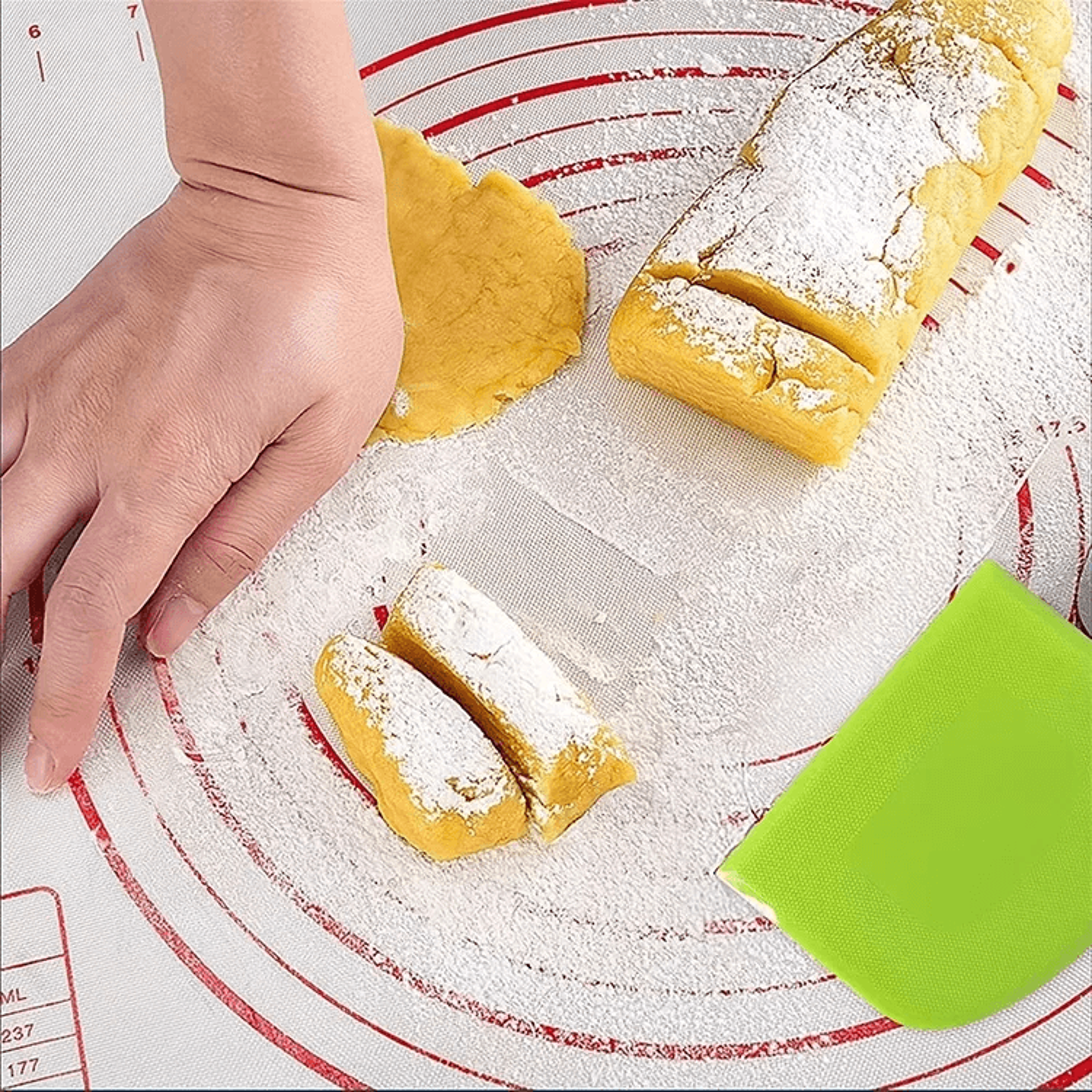Plastic Cake Cream Spatula 2