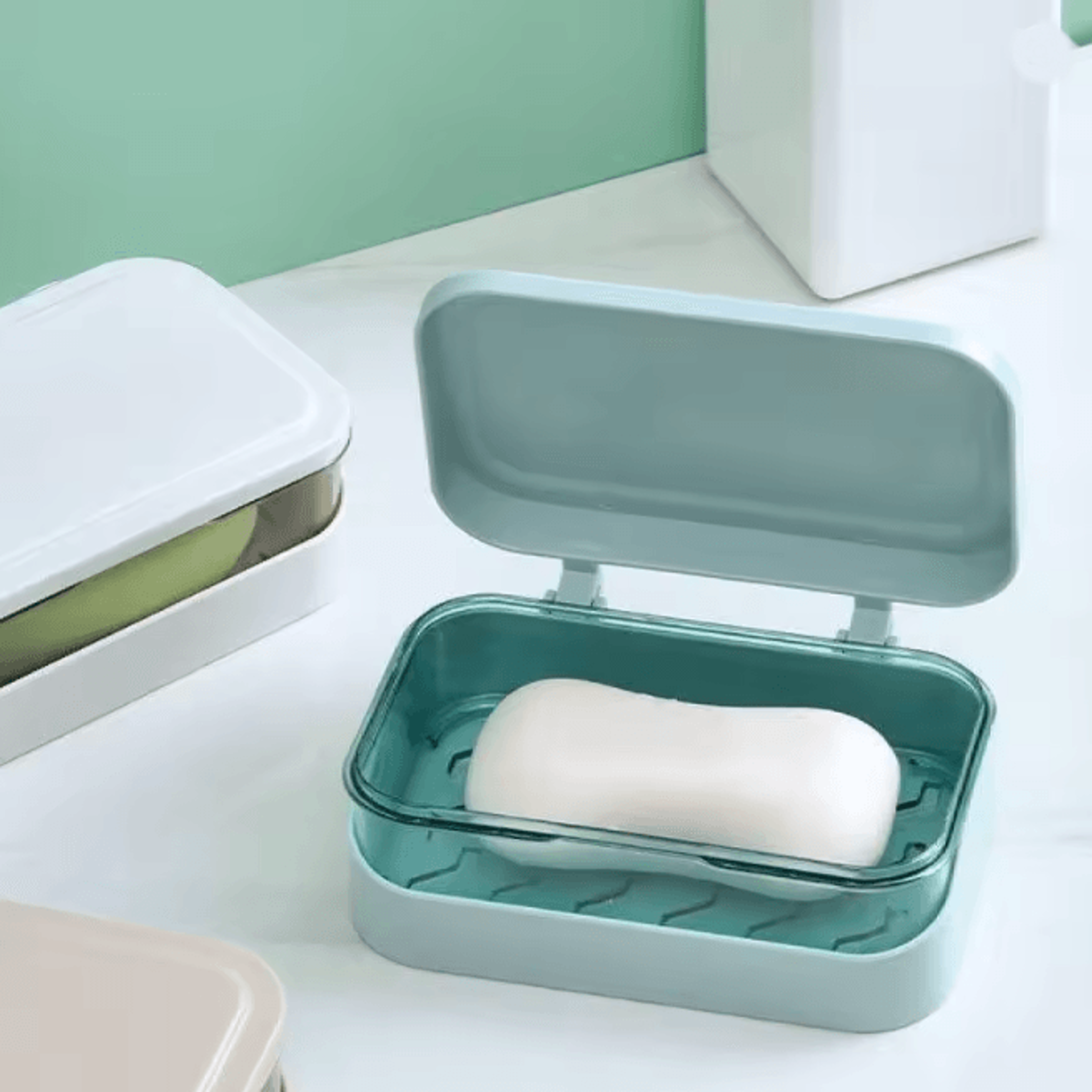 Portable Dry Keep Soap Dish With Lid 0