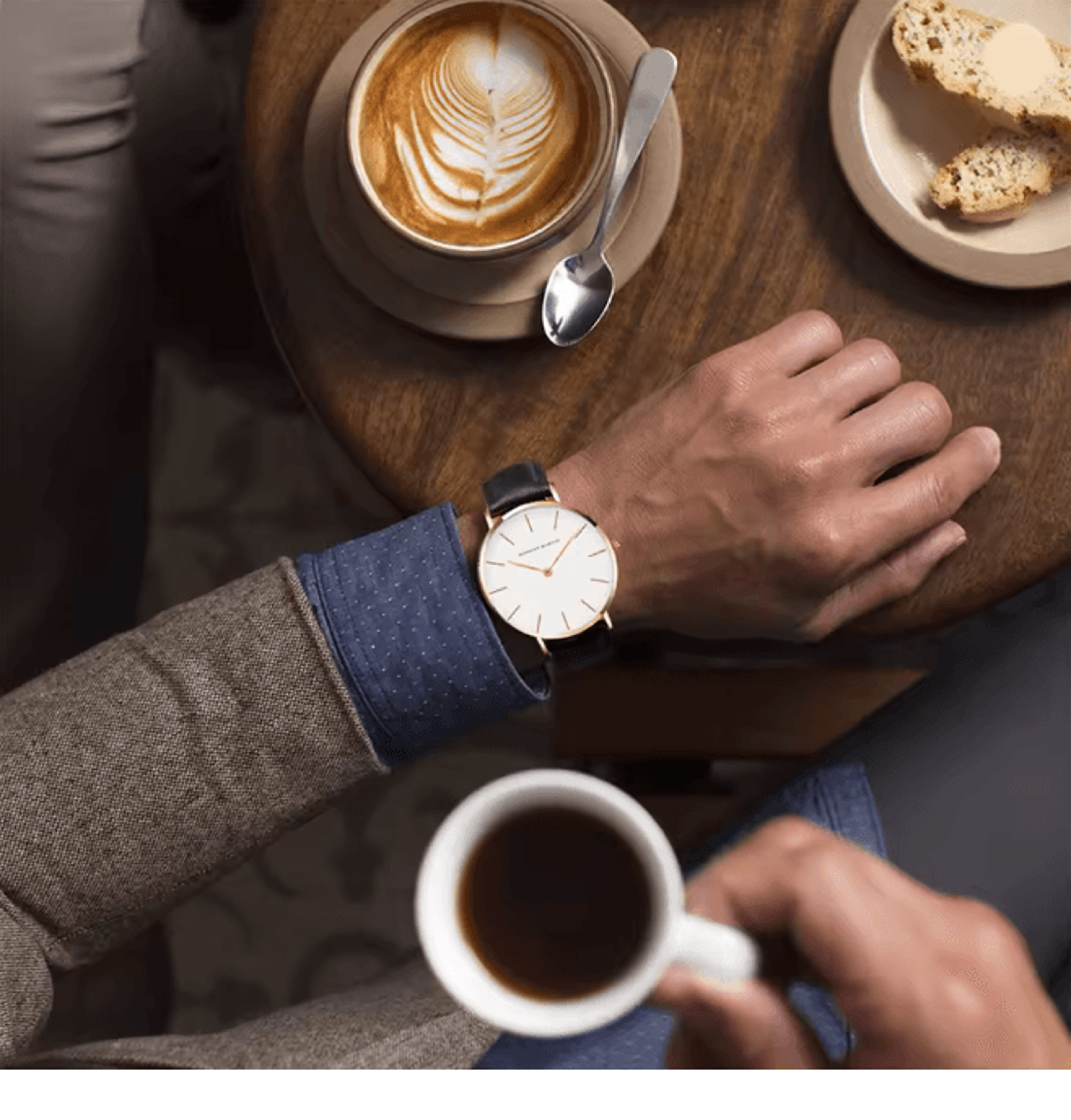 Rose Gold Leather Quartz Watch For Men And Women 2