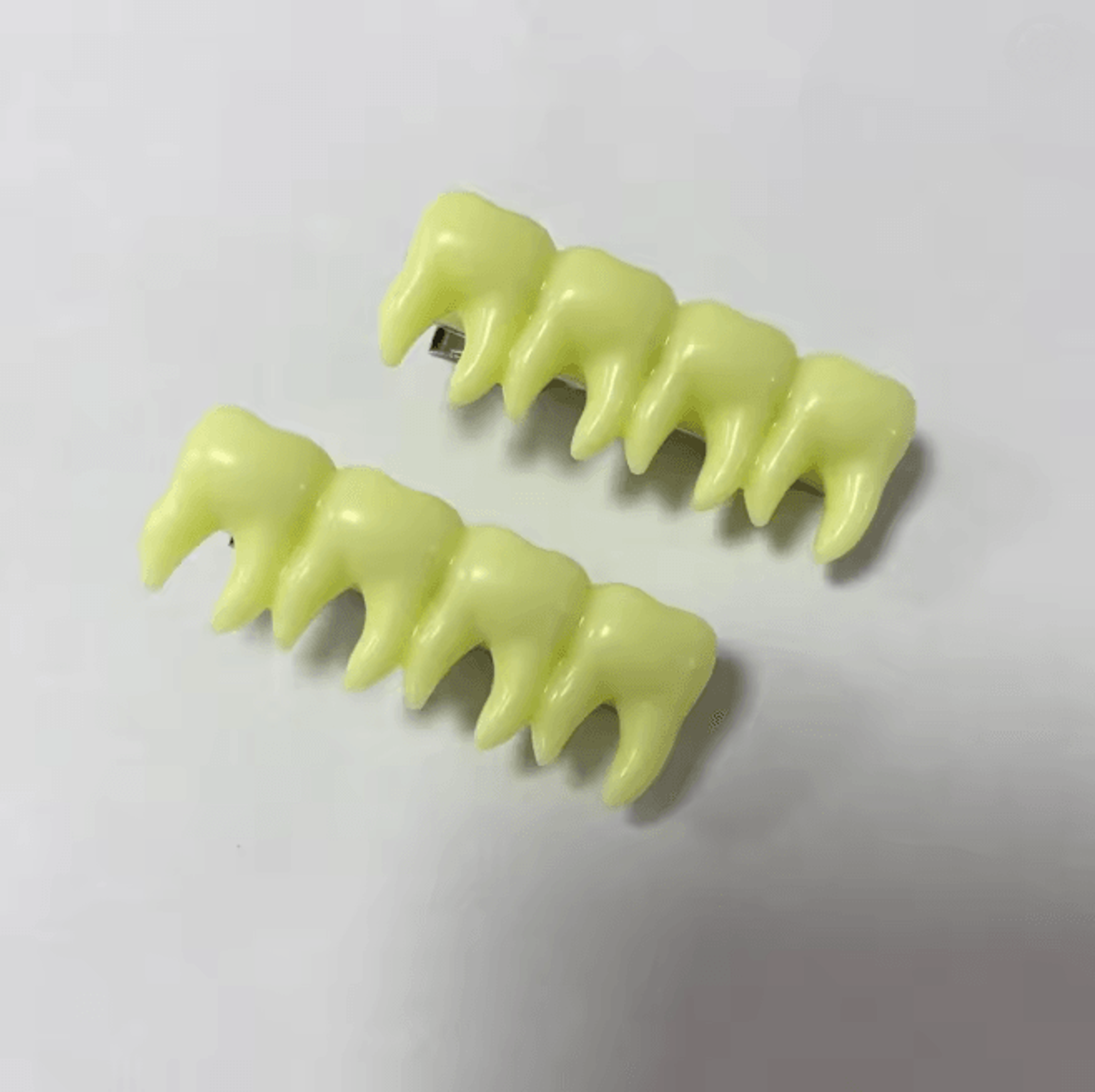 CreepyChic Tooth Fairy Hair Clip 2