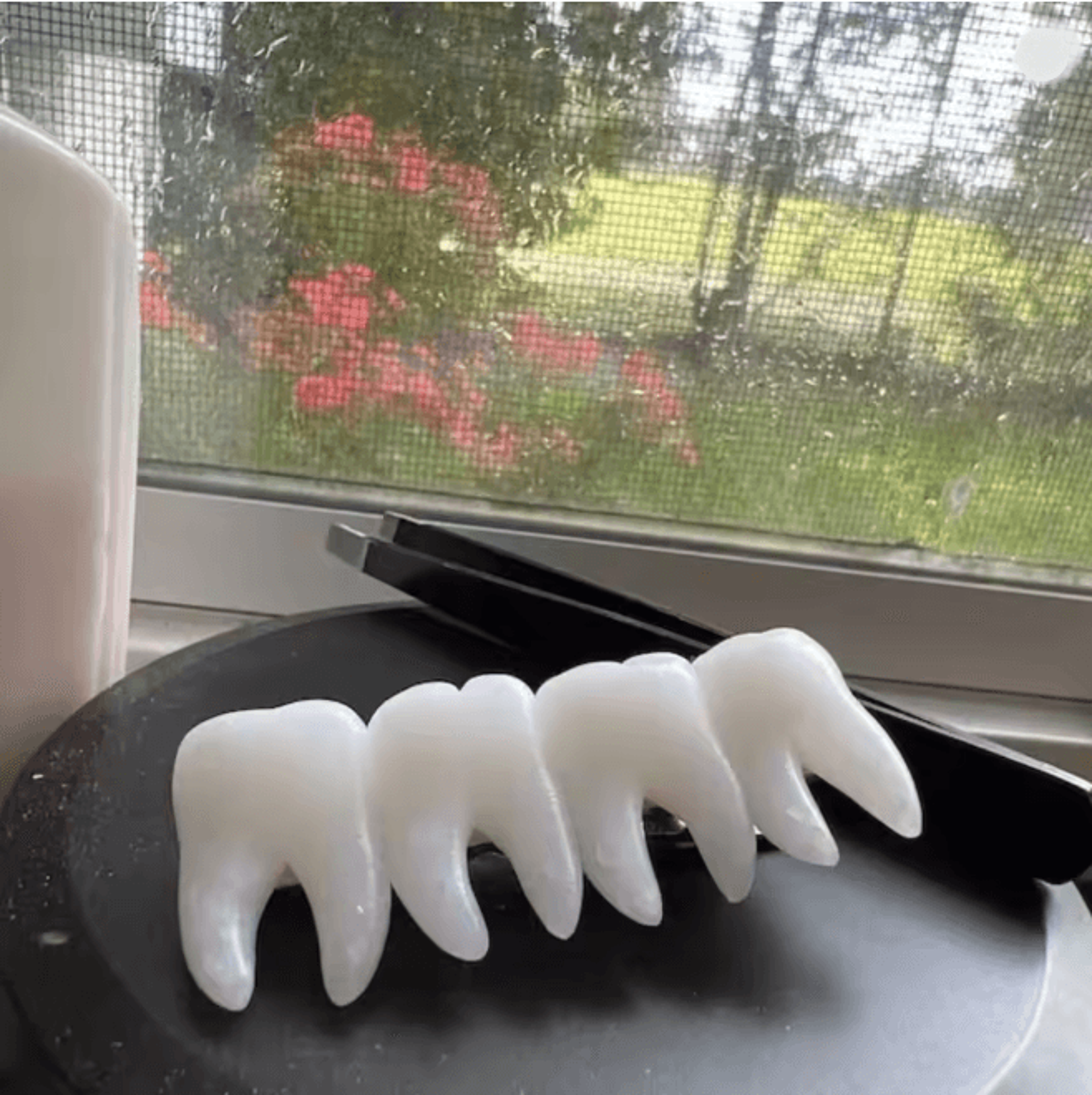 CreepyChic Tooth Fairy Hair Clip 4