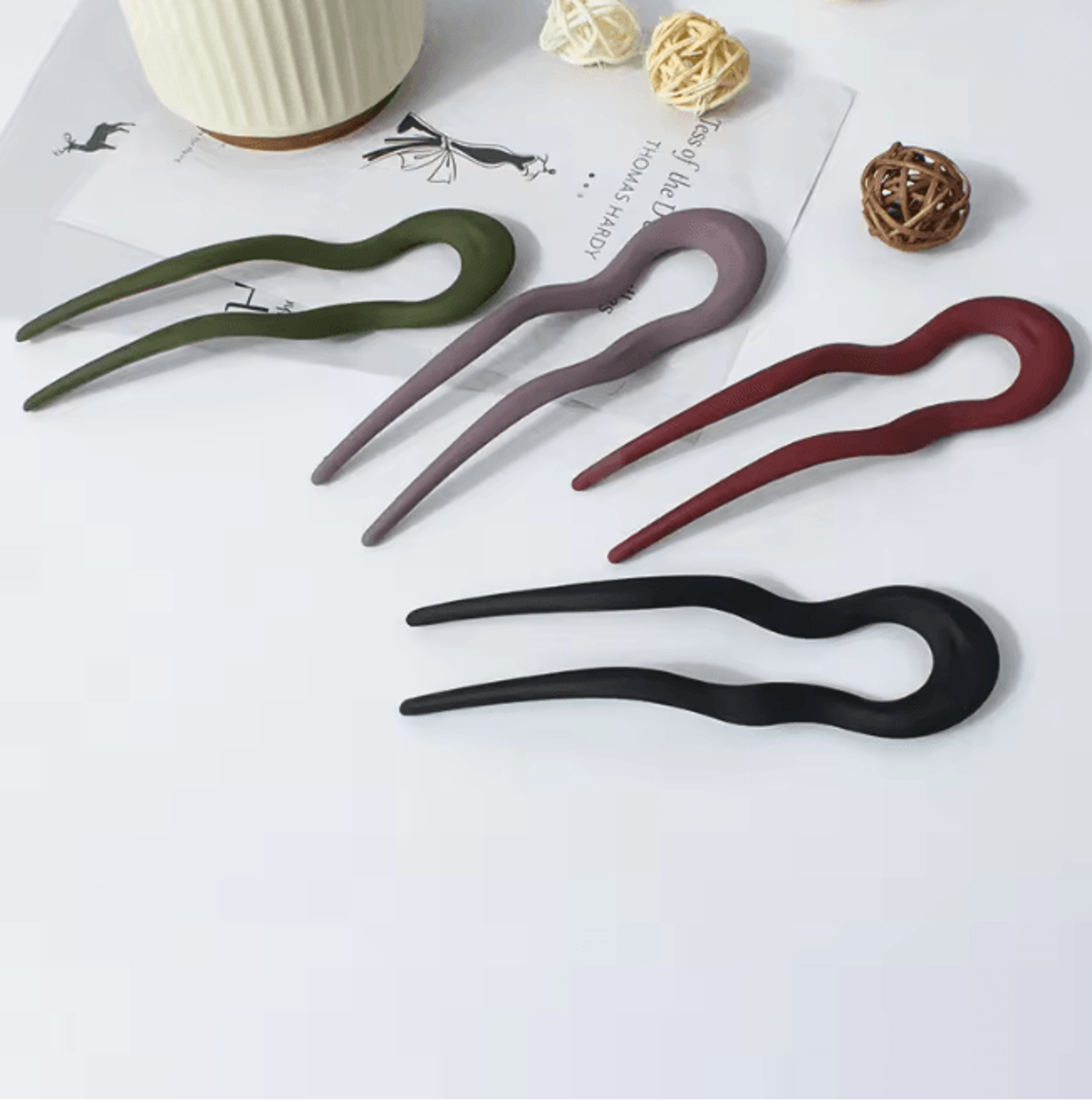 Matte Wave U Shaped Hairpin 1