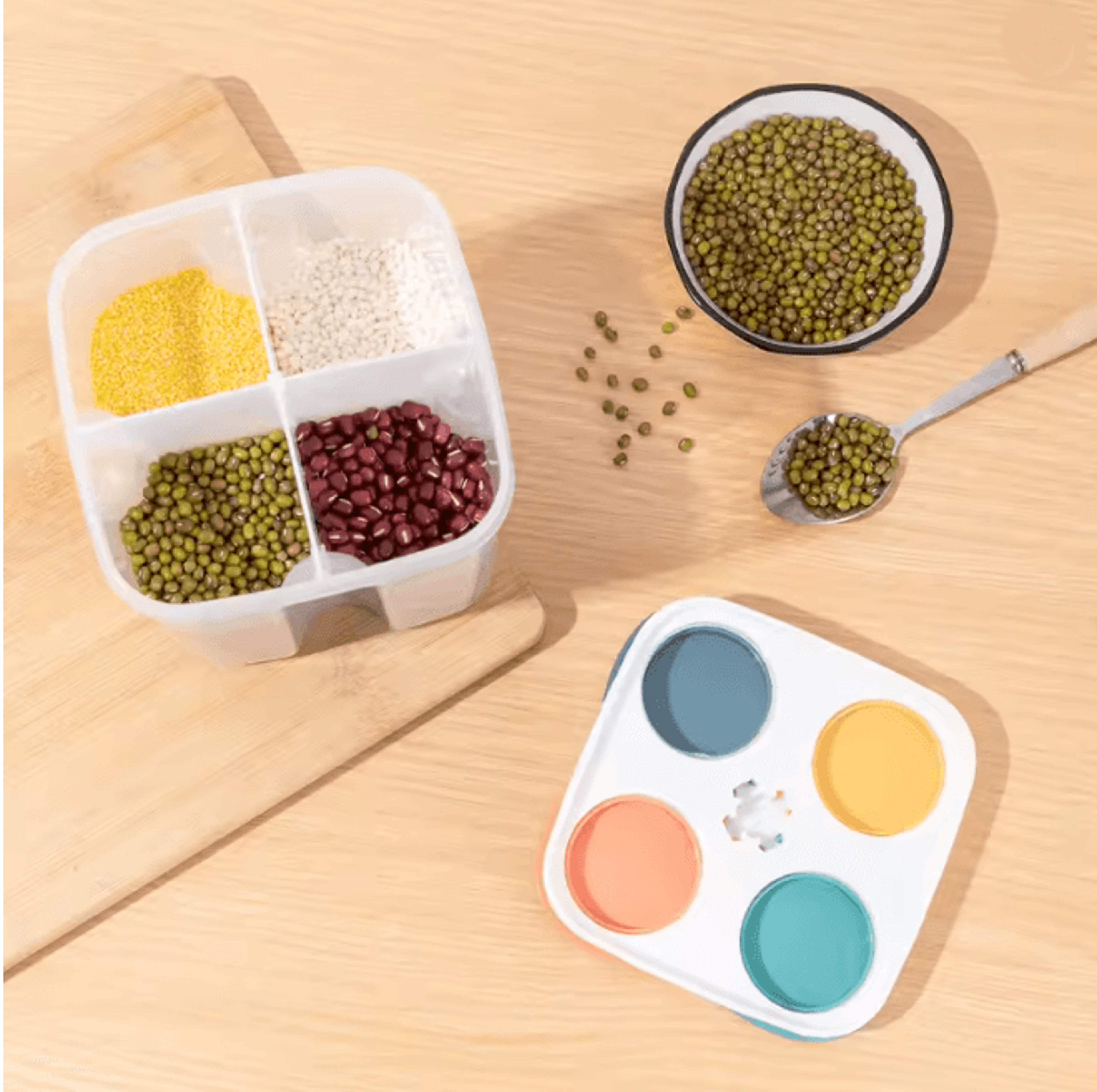 FreshLock 4 Grid Cereal Storage Box Airtight Kitchen Food Container 2