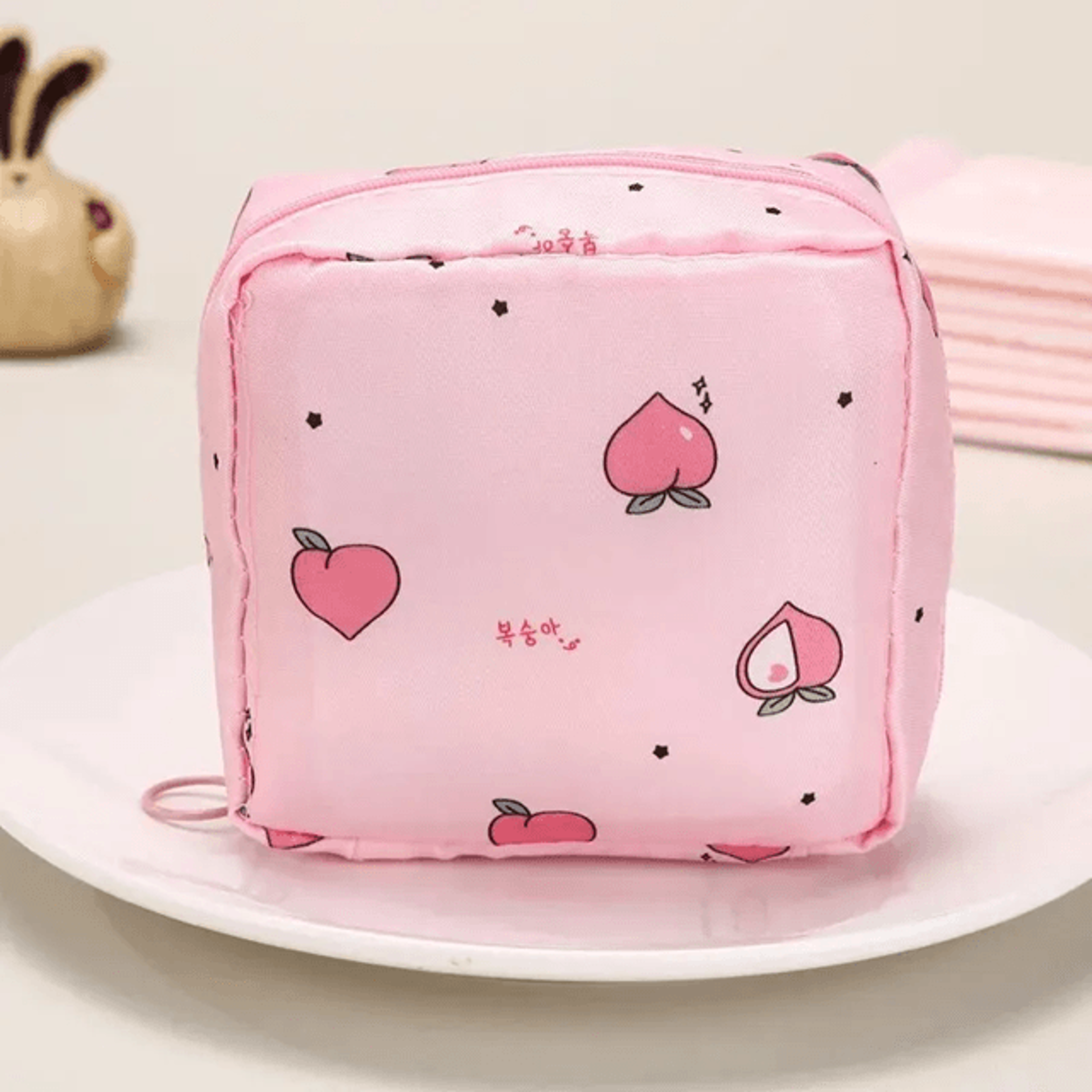 FlowGuard Portable Sanitary Napkin Storage Pouch Waterproof Organizer 8