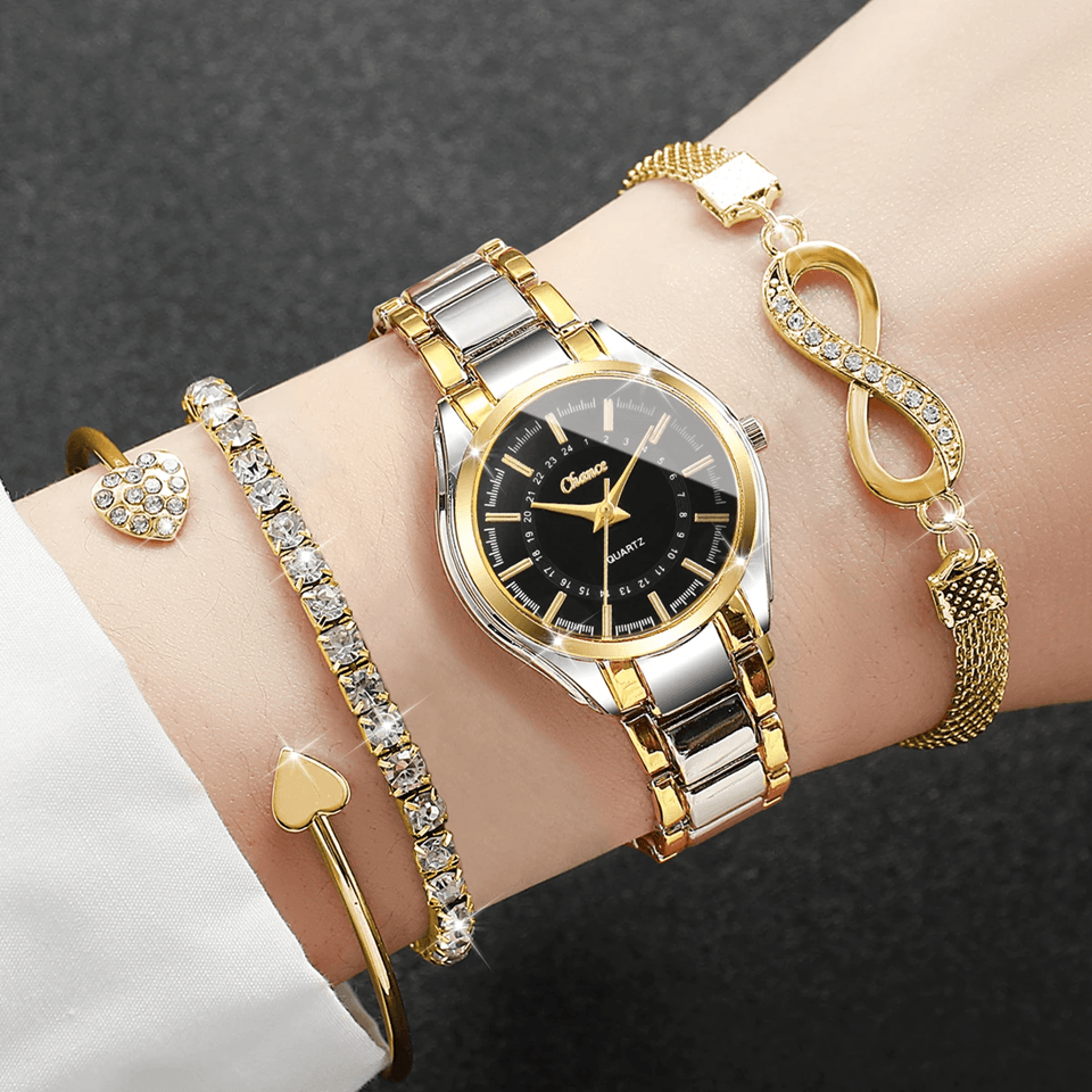 Luxury Small Dial Womens Quartz Watch And Bracelet Set 3