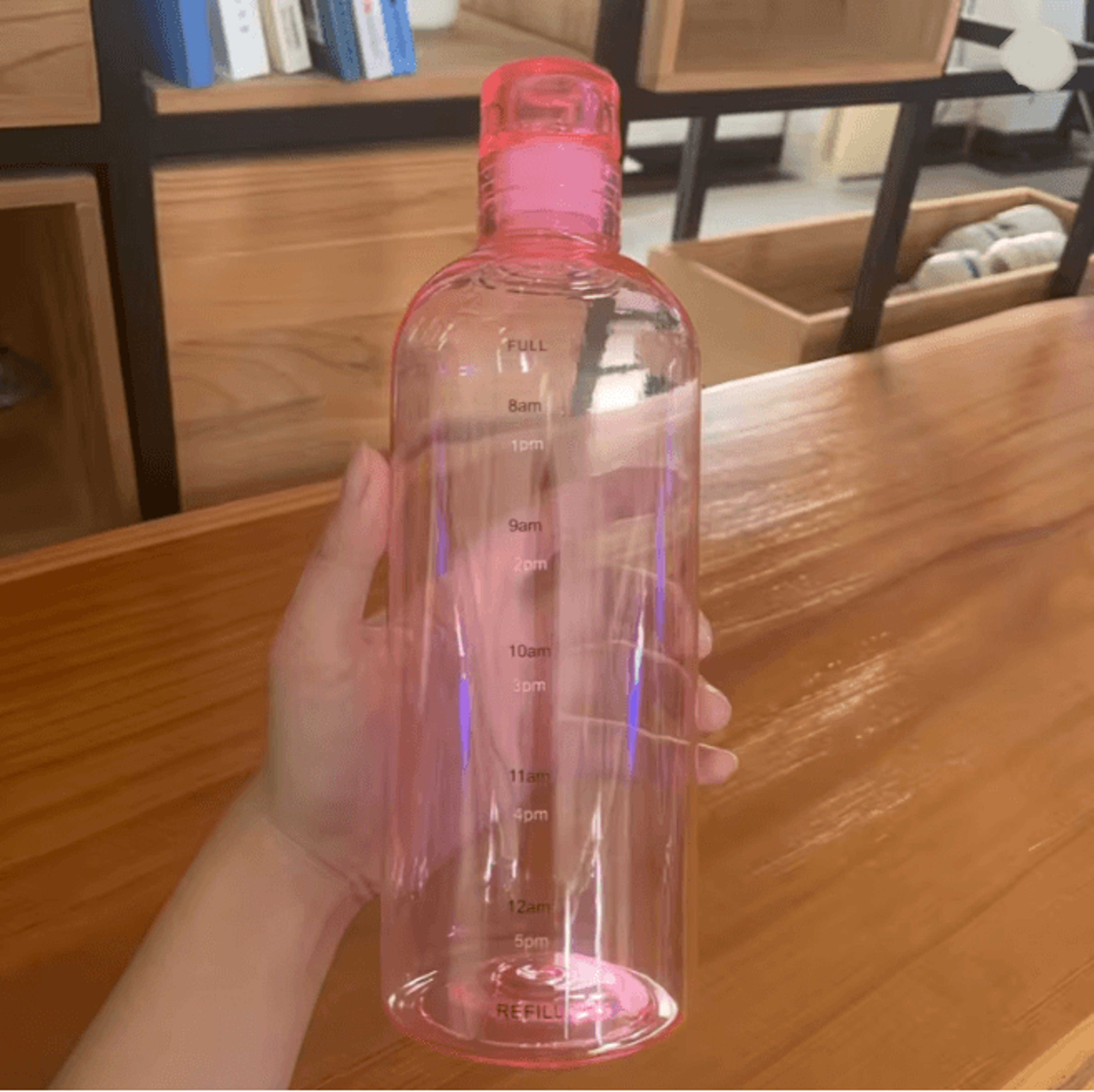 HydraTrack Leakproof Water Bottle With Time Scale 700ml 8