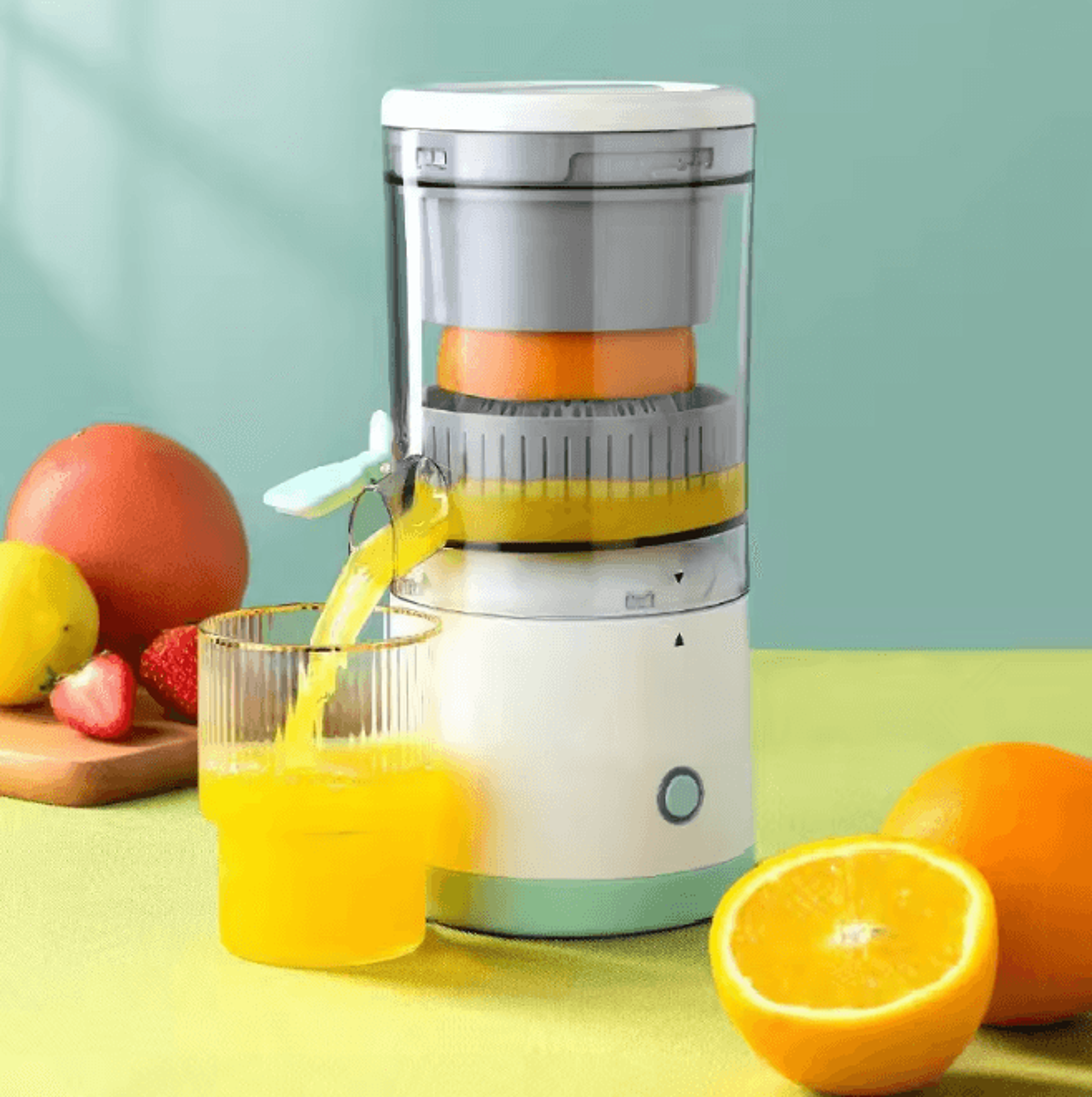 JuiceGo Portable USB Juicer Cup Automatic Mini Blender 1