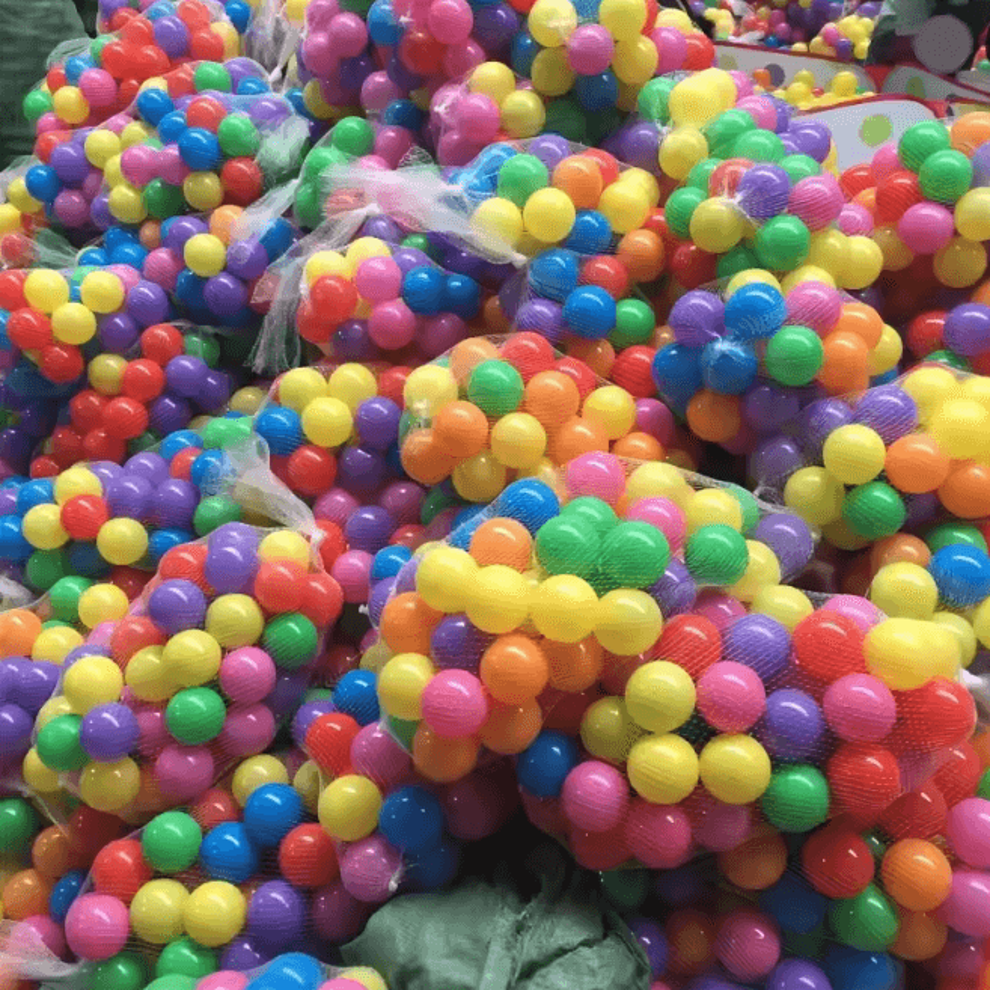 ColorPop Kids Soft Play Balls 100 Piece Set 1