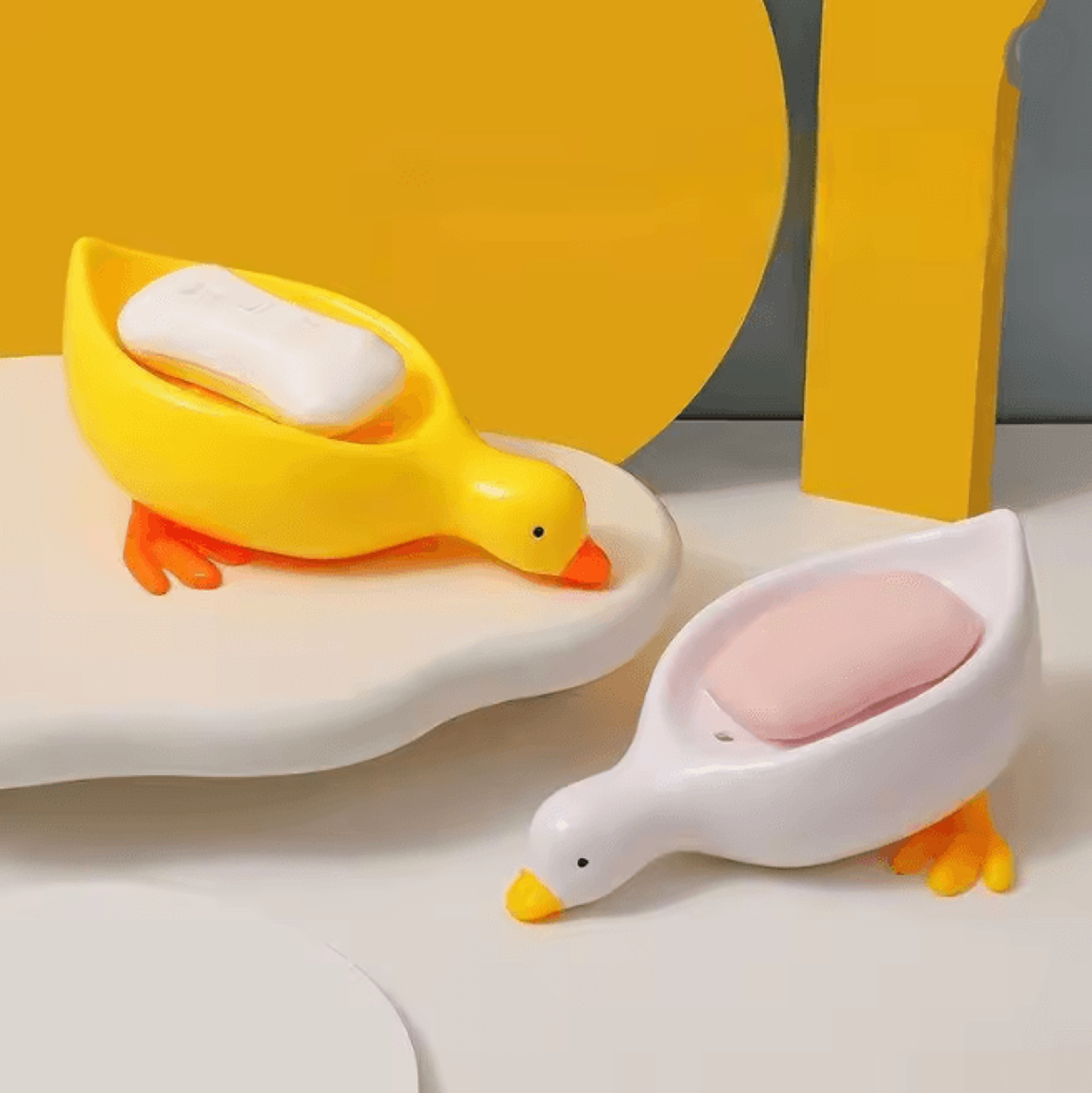 Duck Shape Self Draining Soap Holder Bathroom Soap Organizer Tray 0