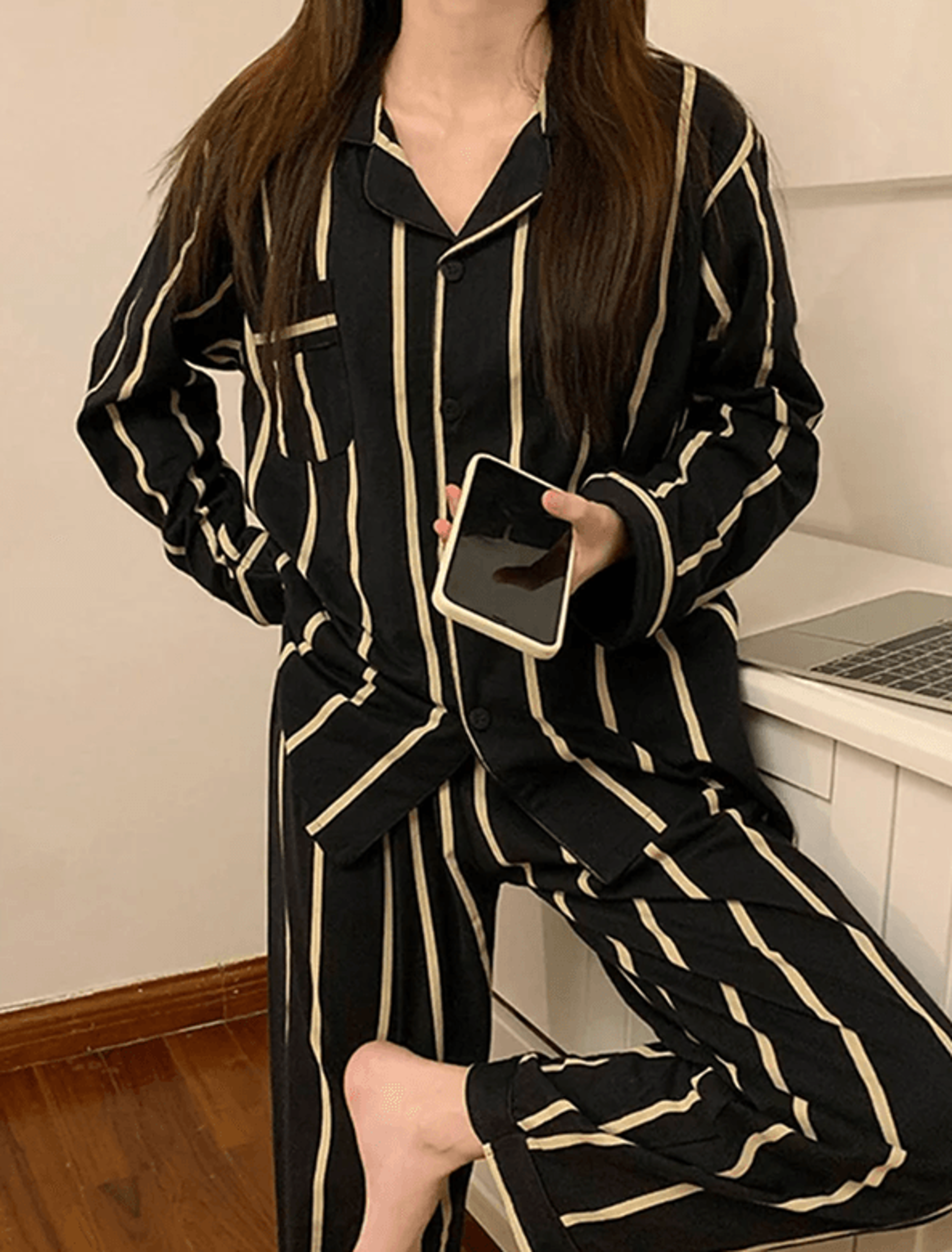 Light Luxury Ice Silk Pajama Set Womens Long Sleeve Striped Nightwear 3
